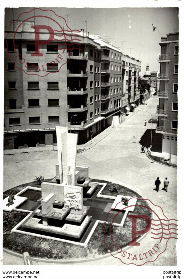 CIUDAD REAL. AVENIDA DEL REY SANTO DESDE LA PLAZA DE LA PROVINCIA - Ciudad Real