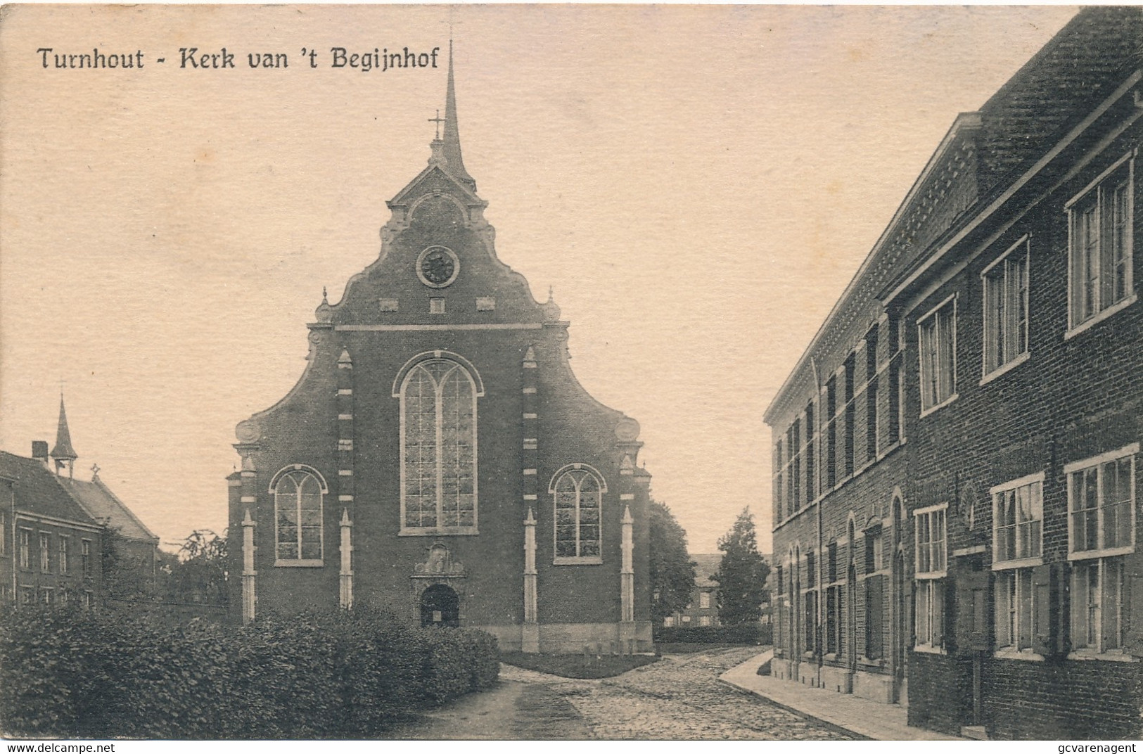 TURNHOUT  KERK VAN 'T BEGIJNHOF       -   2 SCANS - Turnhout