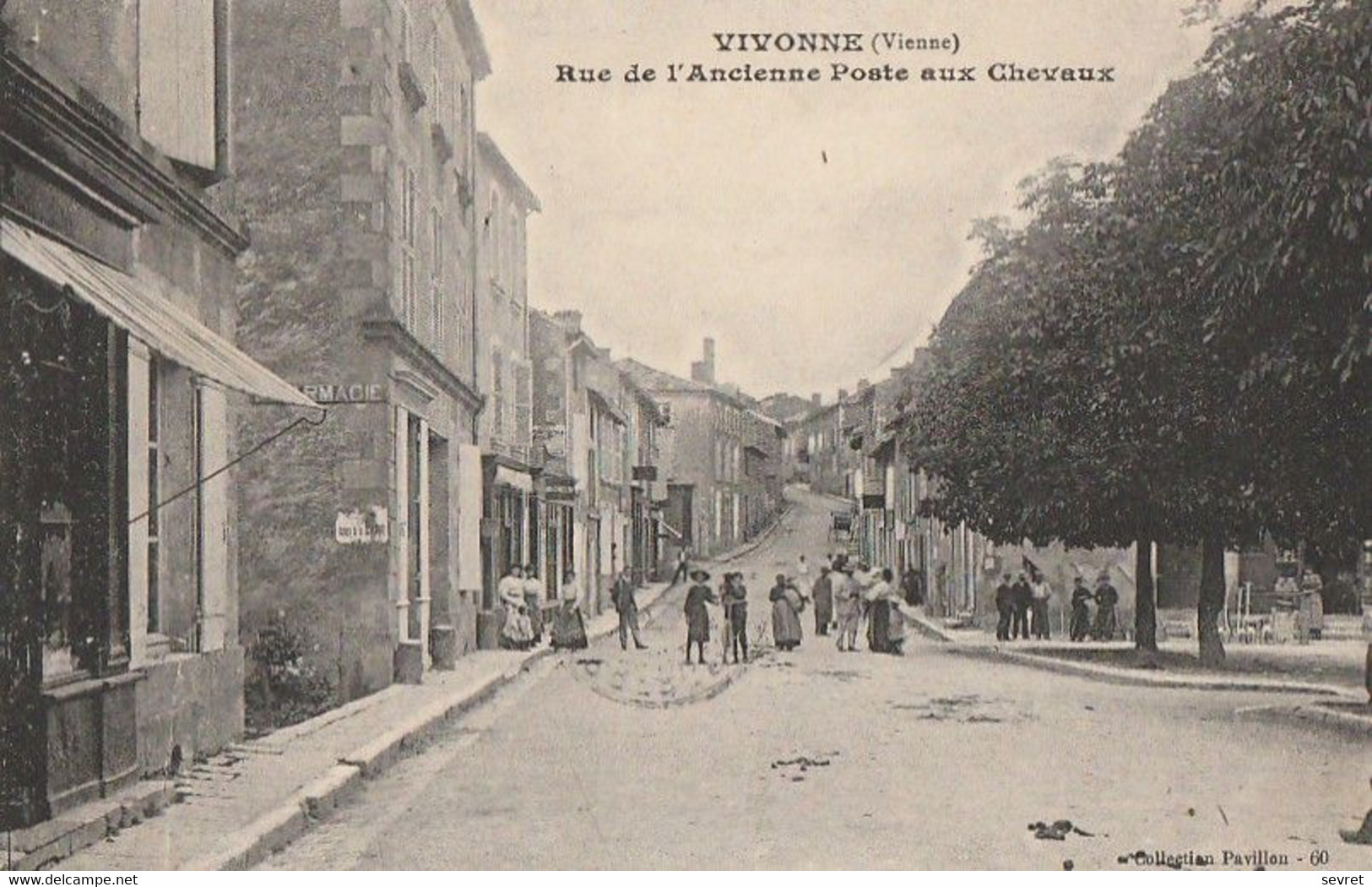 VIVONNE. - Rue De L'Ancienne Poste Aux Chevaux - Vivonne