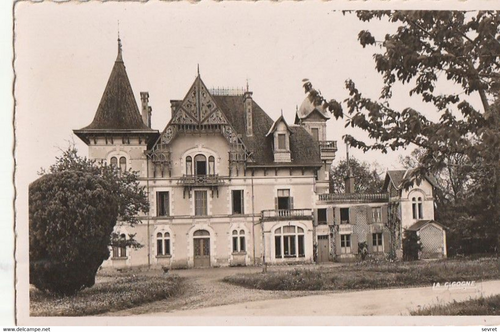 VIVONNE. - Château Des Varennes. Maison De Repos De La S.N.C.F - Vivonne