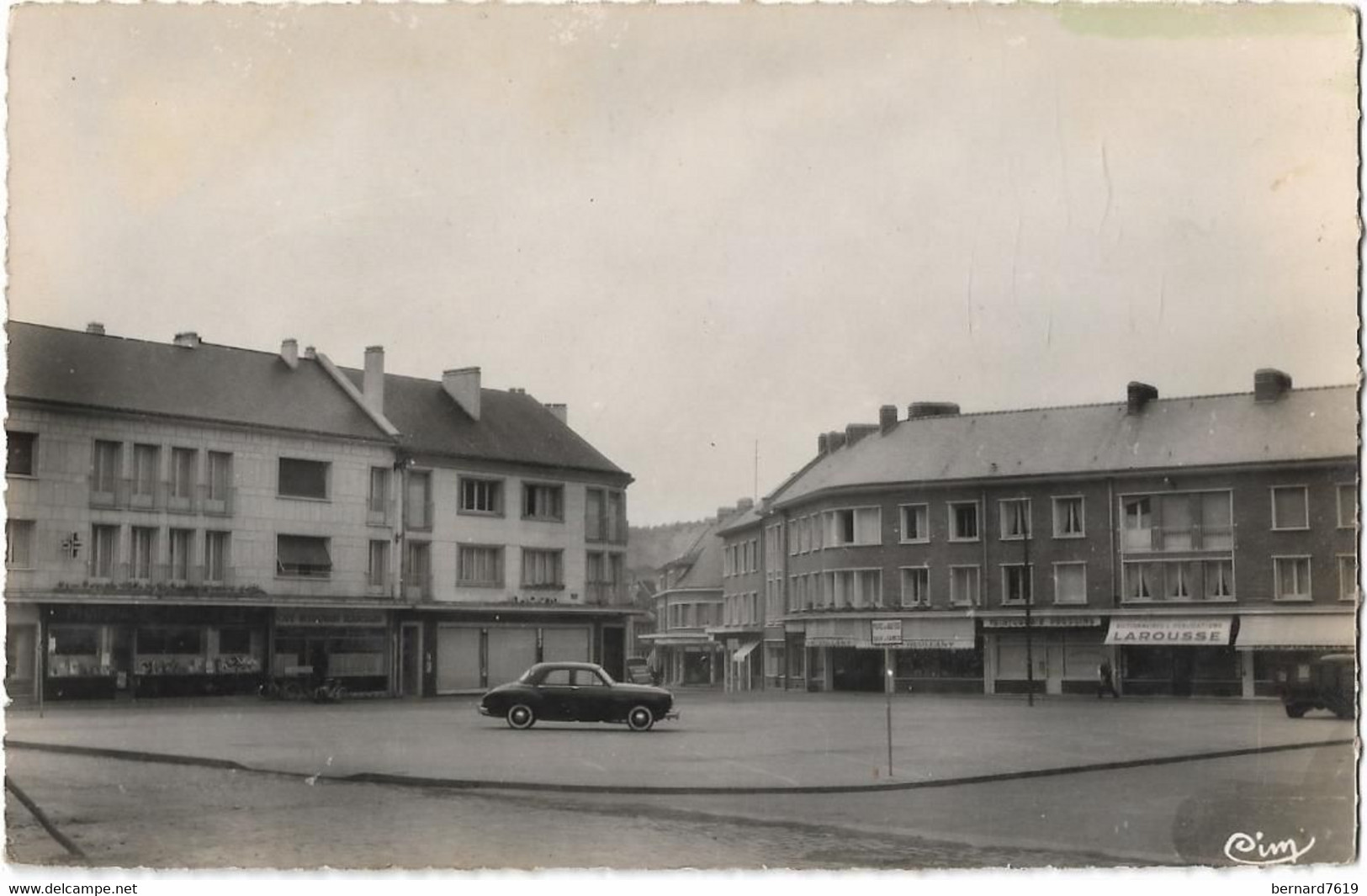 27   Louviers  -    Place - Louviers