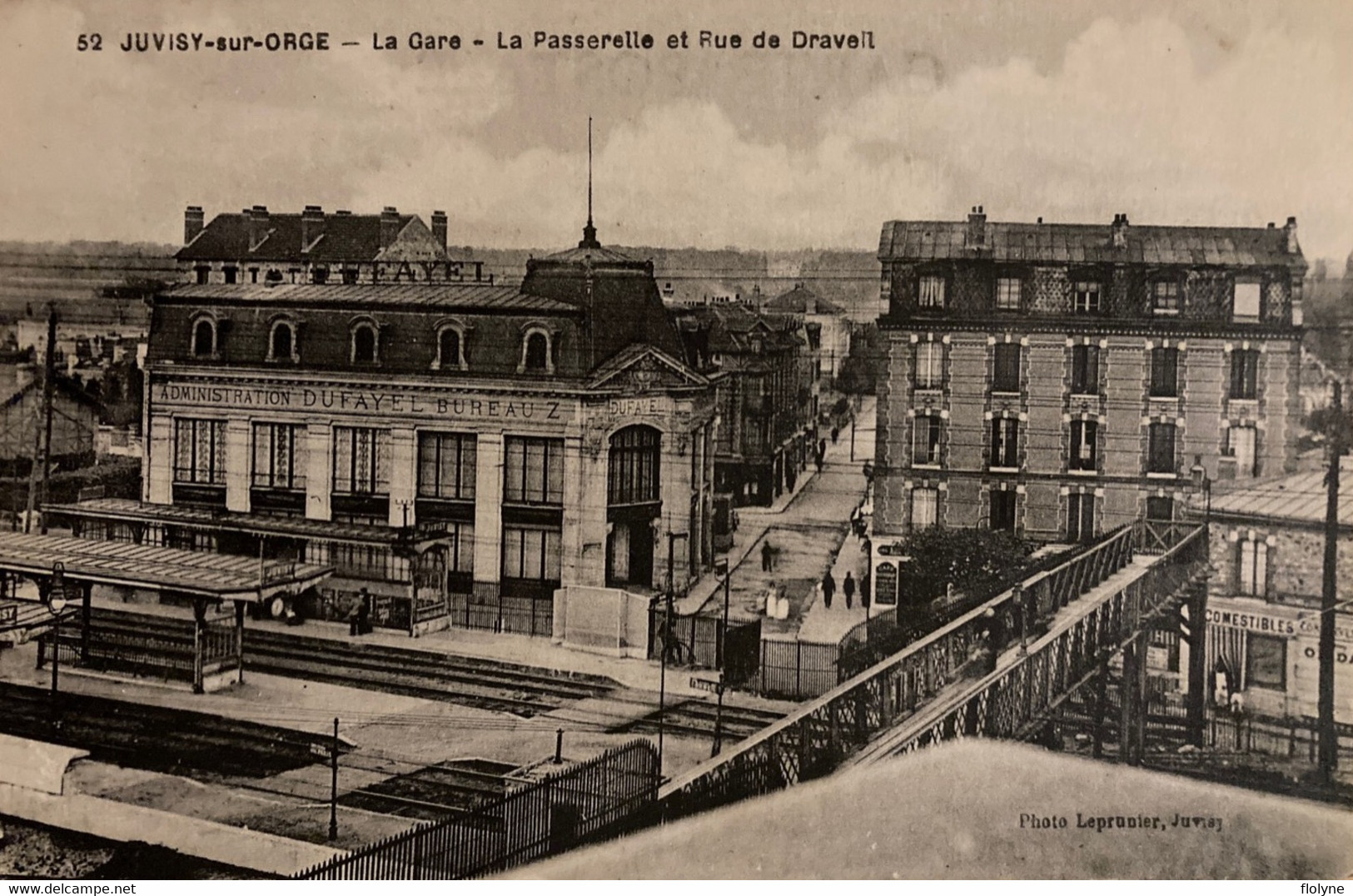 Juvisy Sur Orge - La Gare - La Passerelle Et La Rue De Draveil - Bureau Usine DUFAYEL - Ligne Du Chemin De Fer - Juvisy-sur-Orge