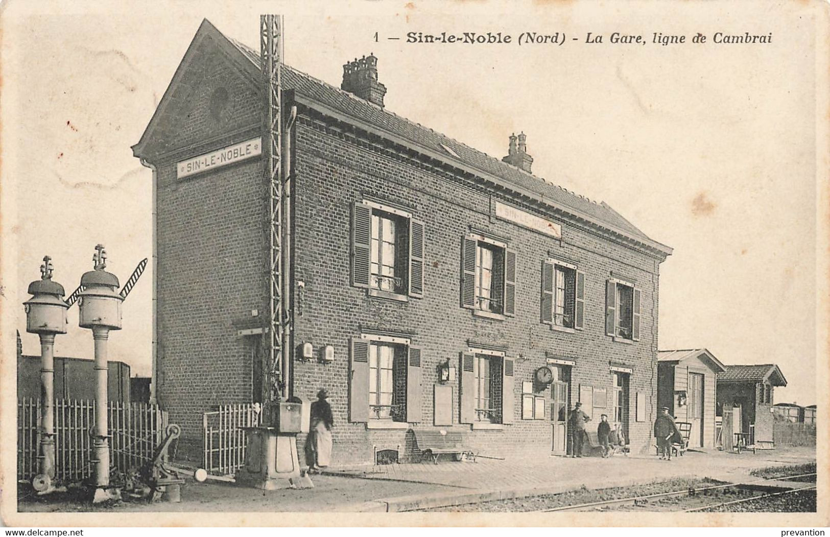 SIN-le-NOBLE (Nord) - La Gare, Ligne De Cambrai - Carte Animée Et Circulé En 1912 - Sin Le Noble