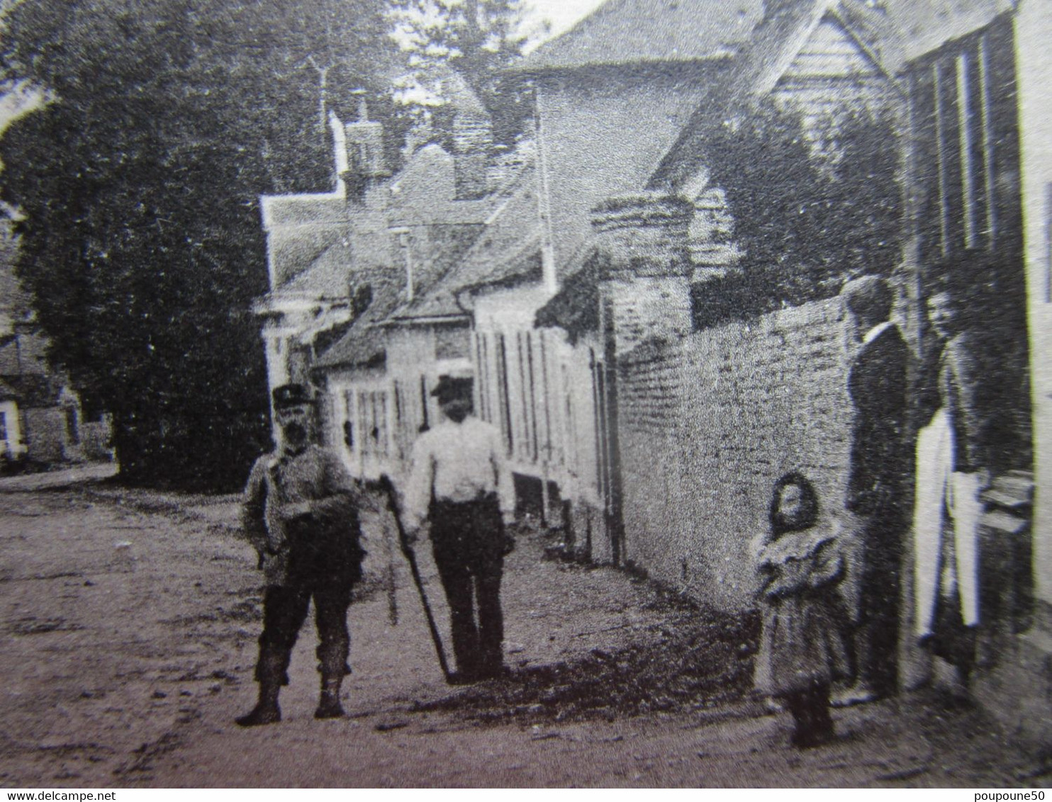 CPA 80 Somme  NOUVION En PONTHIEU  - Route Nationale De Calais à Paris  , Facteur Et Garde Champêtre 1910 - Nouvion