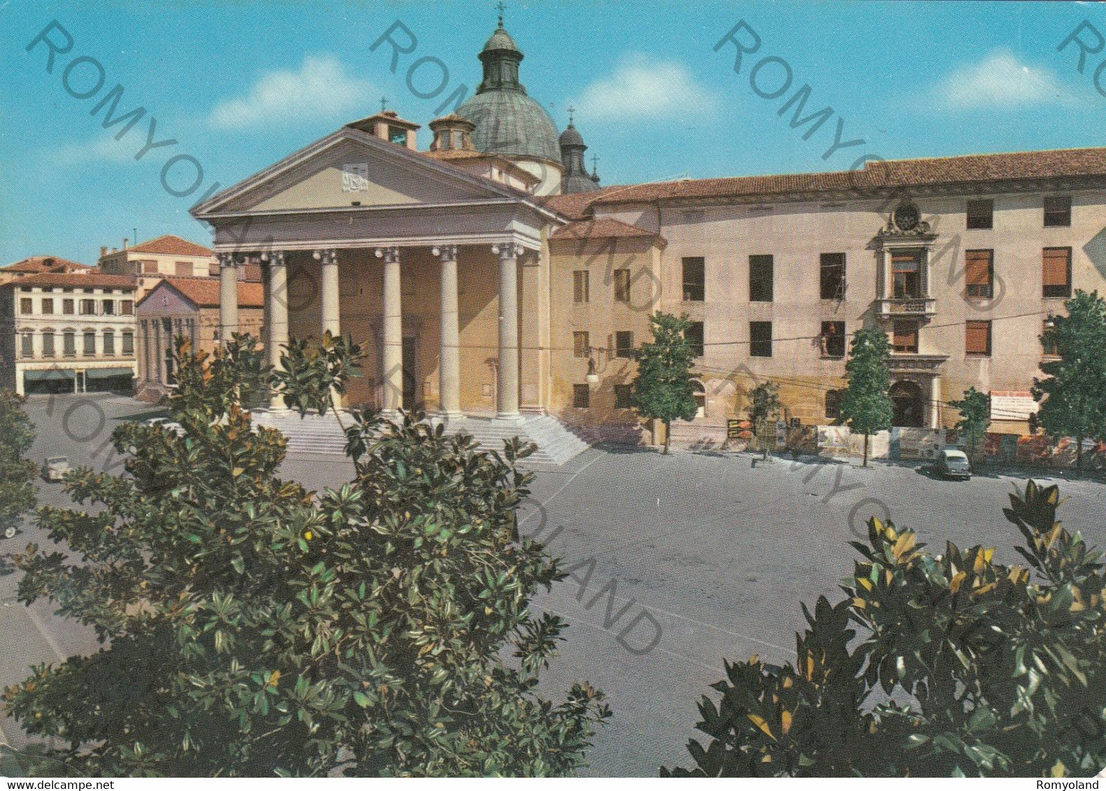 CARTOLINA  TREVISO,VENETO,PIAZZA DUOMO,RELIGIONE,STORIA,MEMORIA,CULTURA,IMPERO ROMANO,BELLA ITALIA,VIAGGIATA 1970 - Treviso