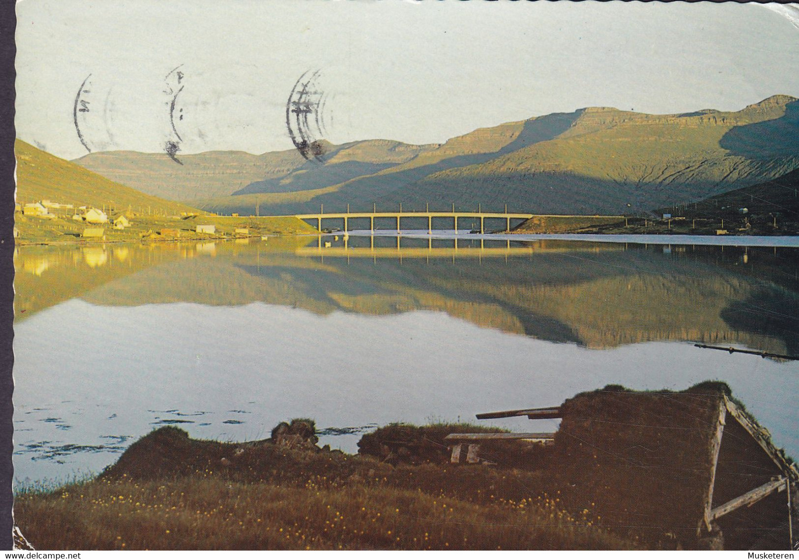 Faroe Islands PPC Brúgvin Um Sundalagid The Bridge Between Eysturoy And Streymoy TÓRSHAVN 1976 To Denmark (2 Scans) - Faroe Islands