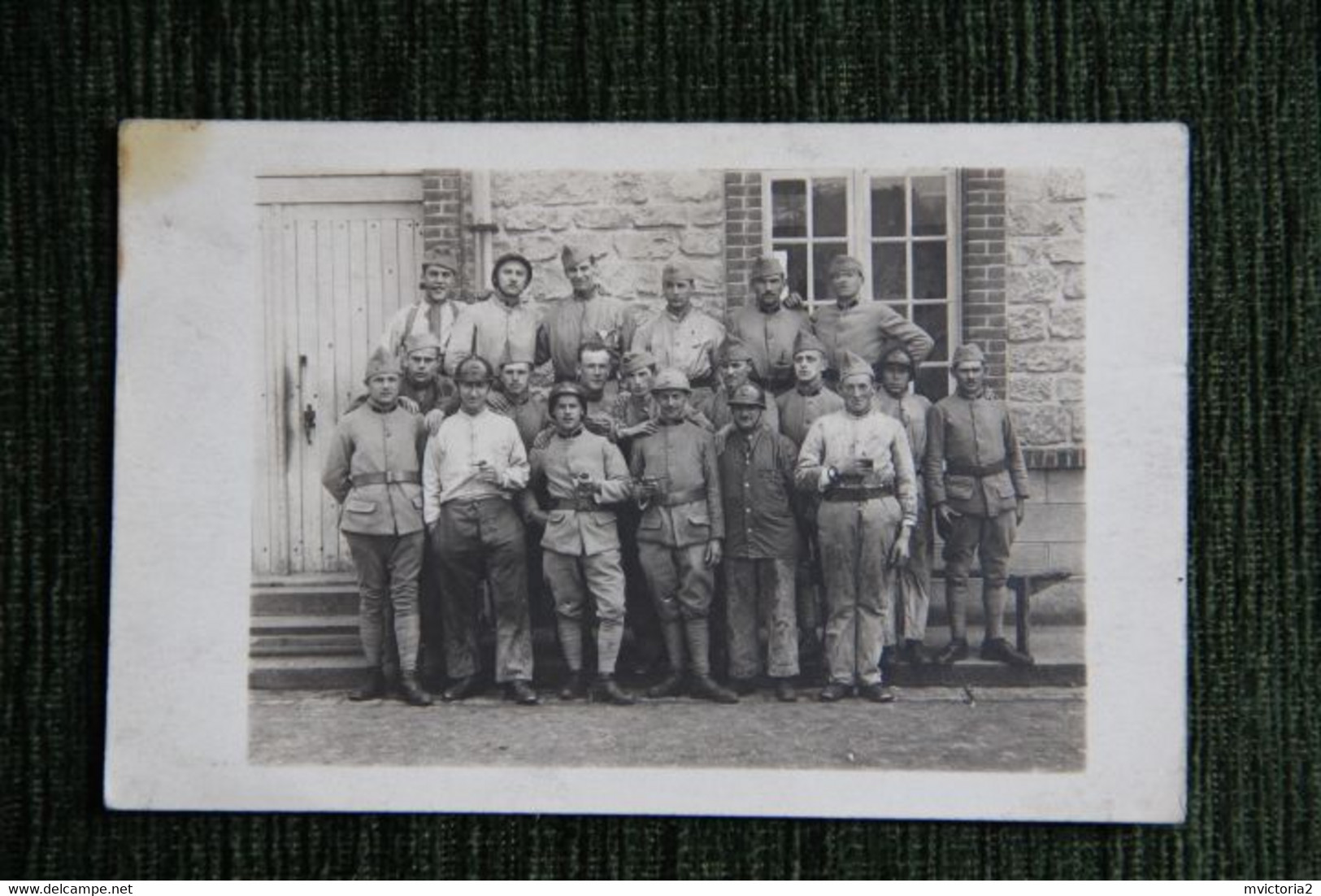 MILITARIA : Un Groupe De Soldats - Personnages