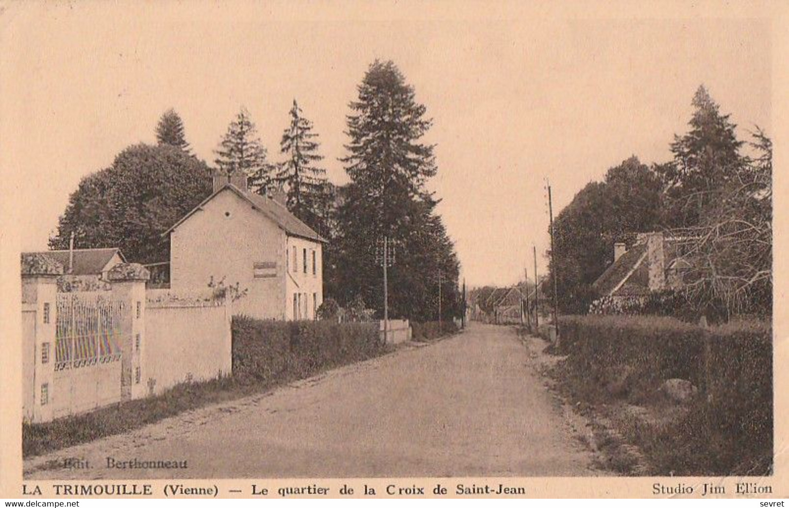 La TRIMOUILLE. - Le Quartier De La Croix De Saint-Jean - La Trimouille