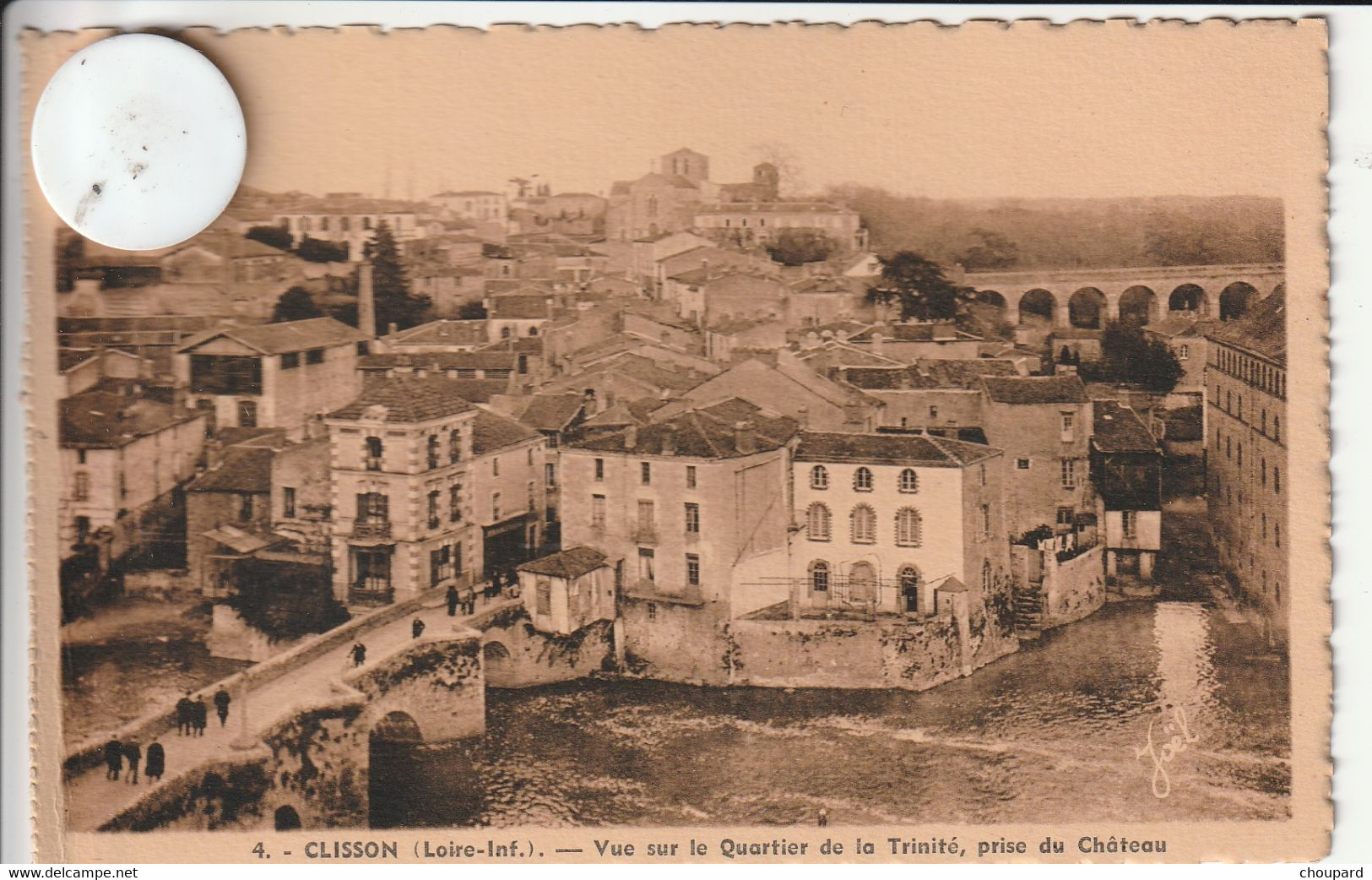 44 -Très Belle Carte Postale Ancienne De  CLISSON   Vue Sur Le Quartier De La Trinité - Clisson