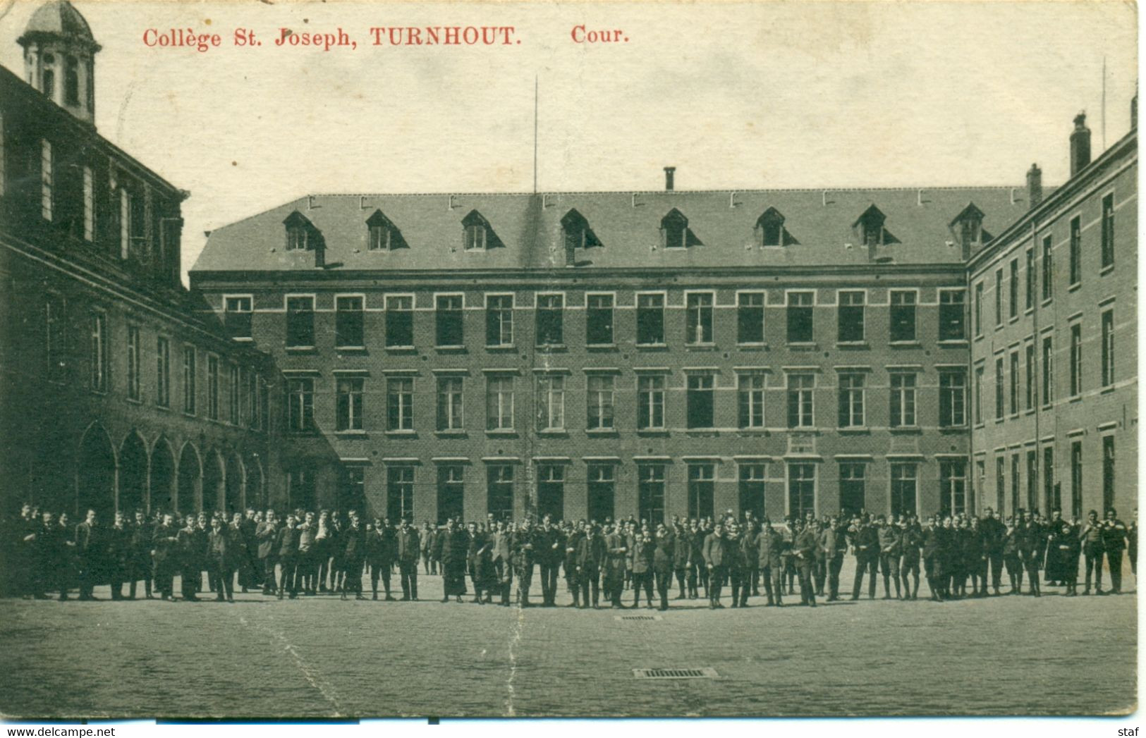 Turnhout : Collège St Joseph - Cour - Turnhout