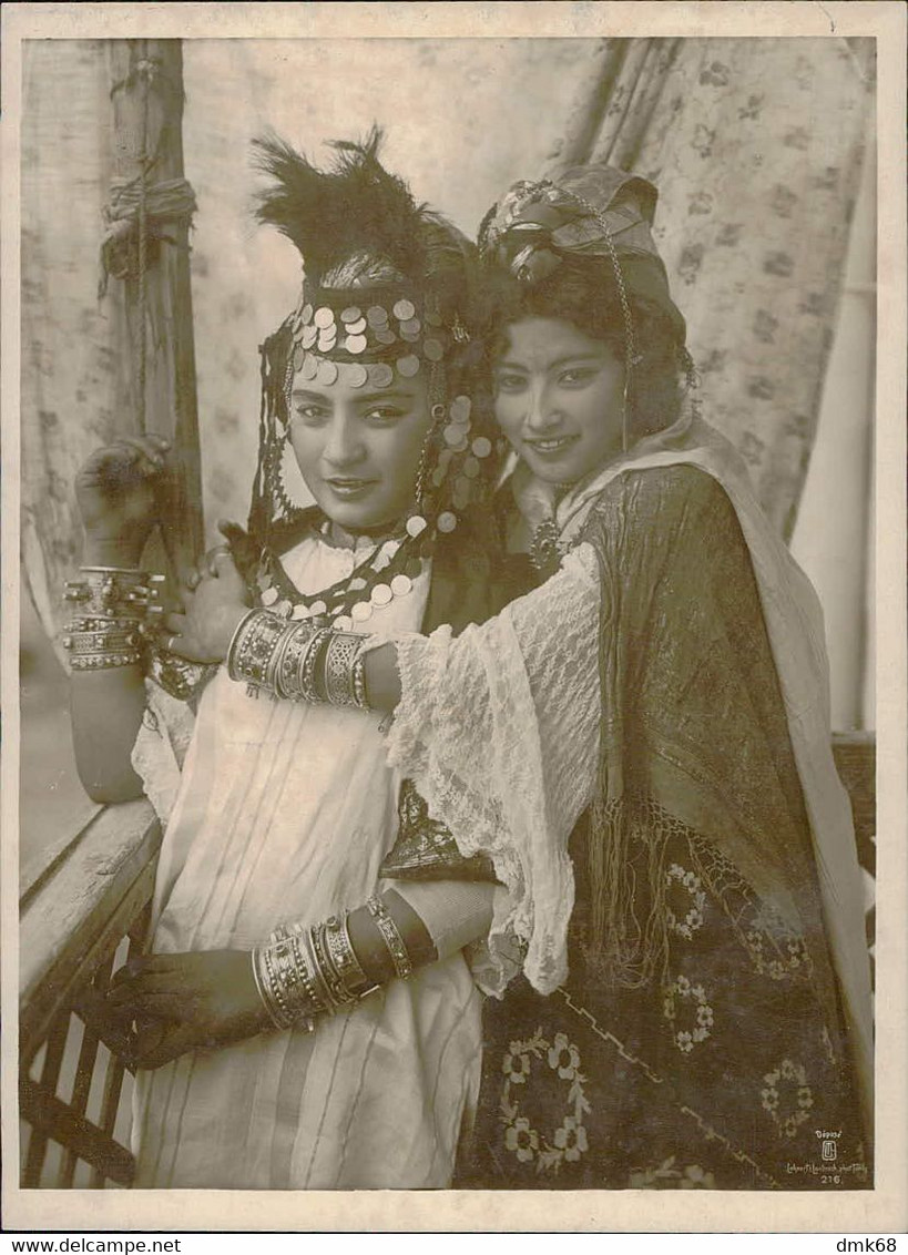 AFRICA - LIBYA LEHNERT LANDROCK ( TUNIS ) BIG SIZE PHOTO ( CM 24 - CM 18) YOUNG COUPLE GIRLS WITH JEWELRY - 1900s - Africa