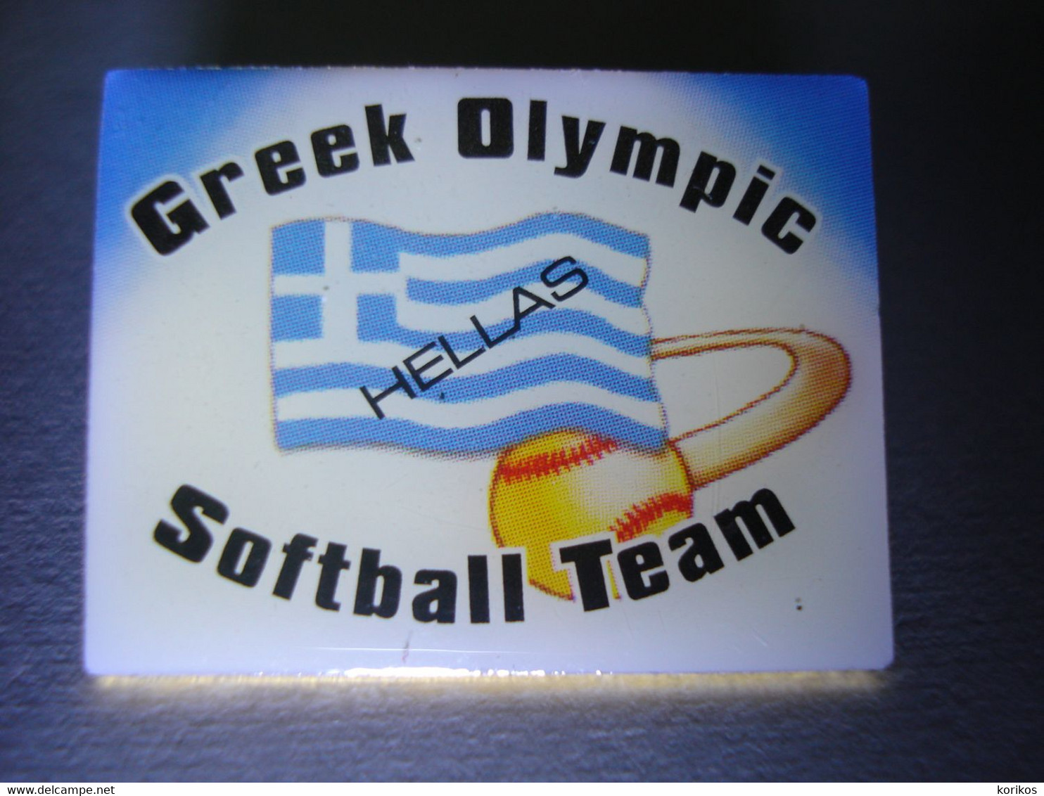 GREEK OLYMPIC SOFTBALL TEAM PIN – ATHENS OLYMPIC GAMES 2004 - HELLENIC TEAM - HELLAS - Habillement, Souvenirs & Autres