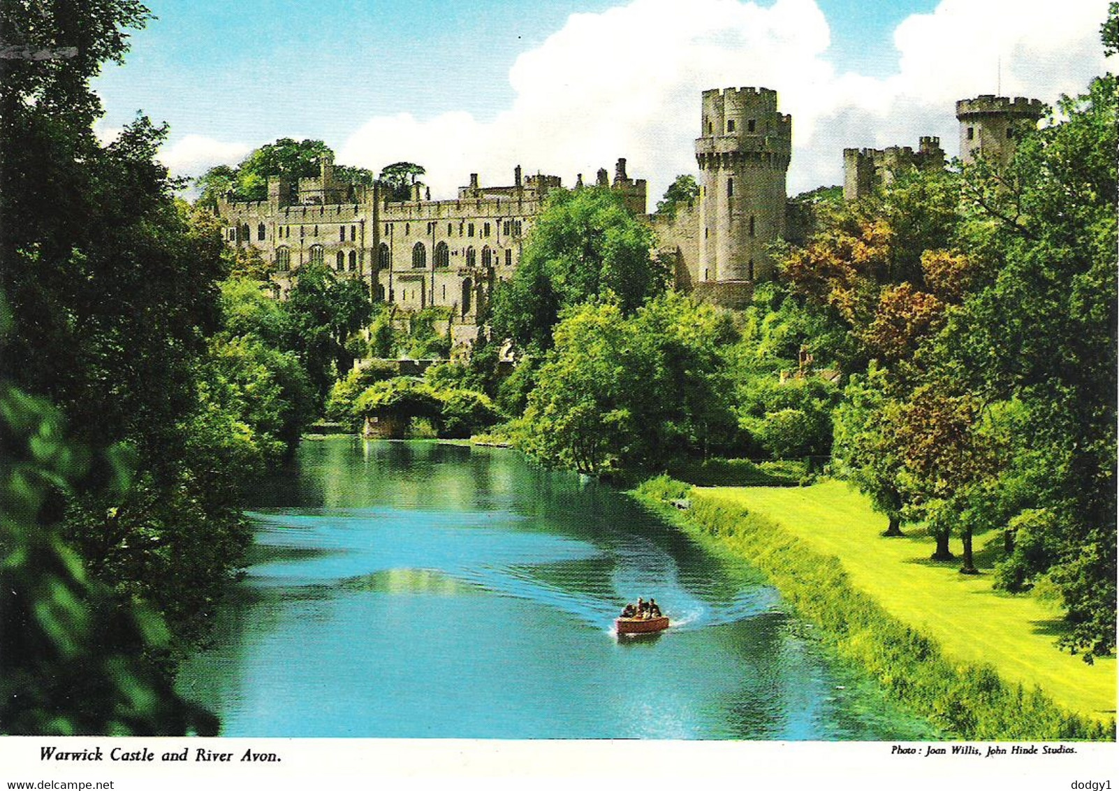 WARWICK CASTLE, WARWICK,  ENGLAND. UNUSED POSTCARD Kg1 - Warwick