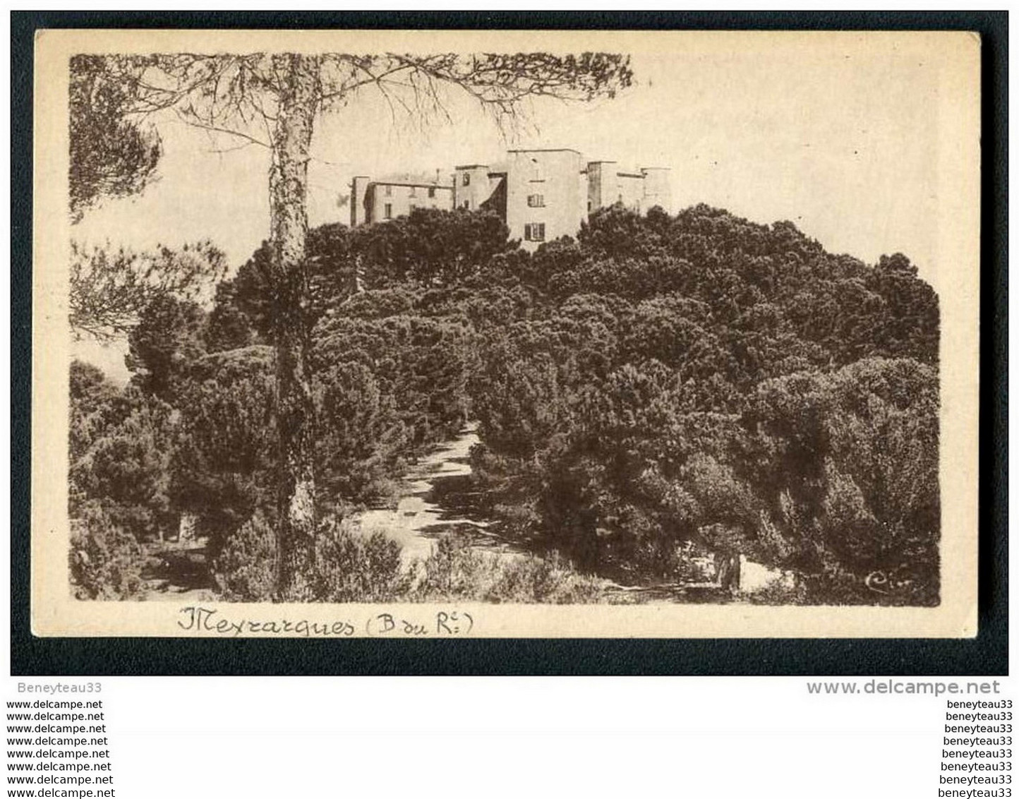 CPA (Réf : S 138)  MEYRARGUES (13 BOUCHES DU RHÔNE) Le Château - Meyrargues