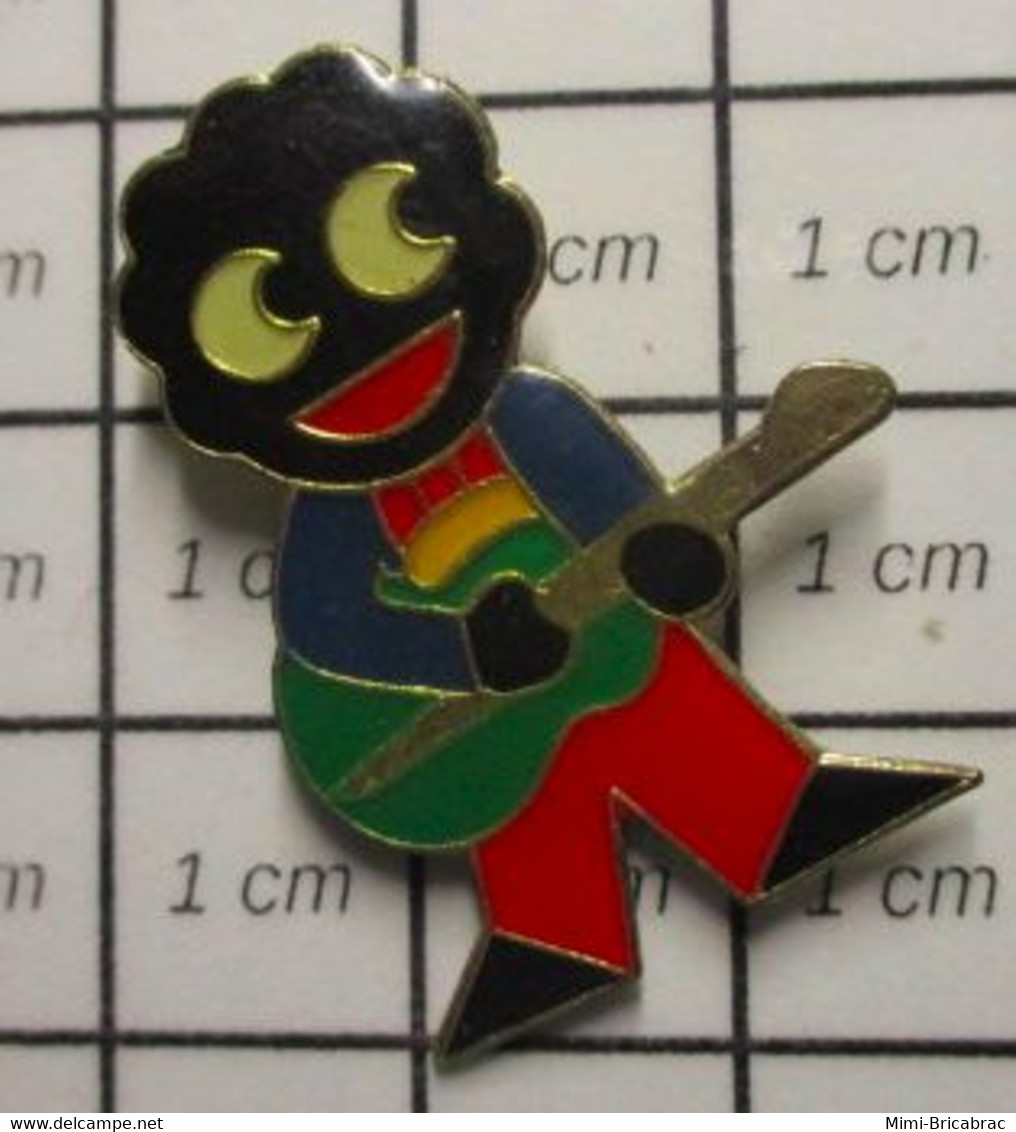 1718A Pin's Pins / Beau Et Rare / THEME : MUSIQUE / GUITARISTE NOIR ? BLACK ? ISSU DE LA DIVERSITE ? - Musique