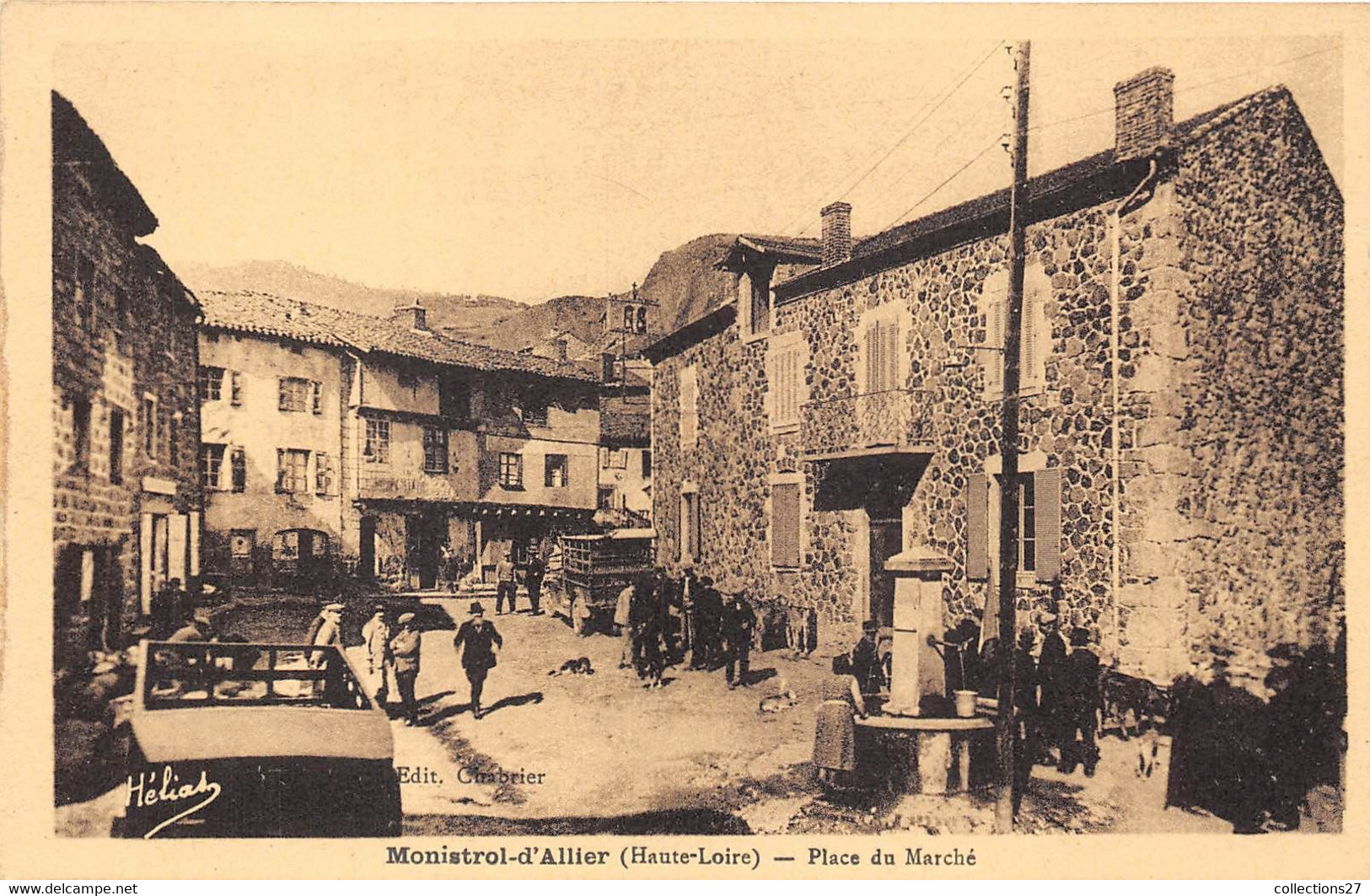 43-MONISTROL-D'ALLIER- PLACE DU MARCHE - Monistrol Sur Loire