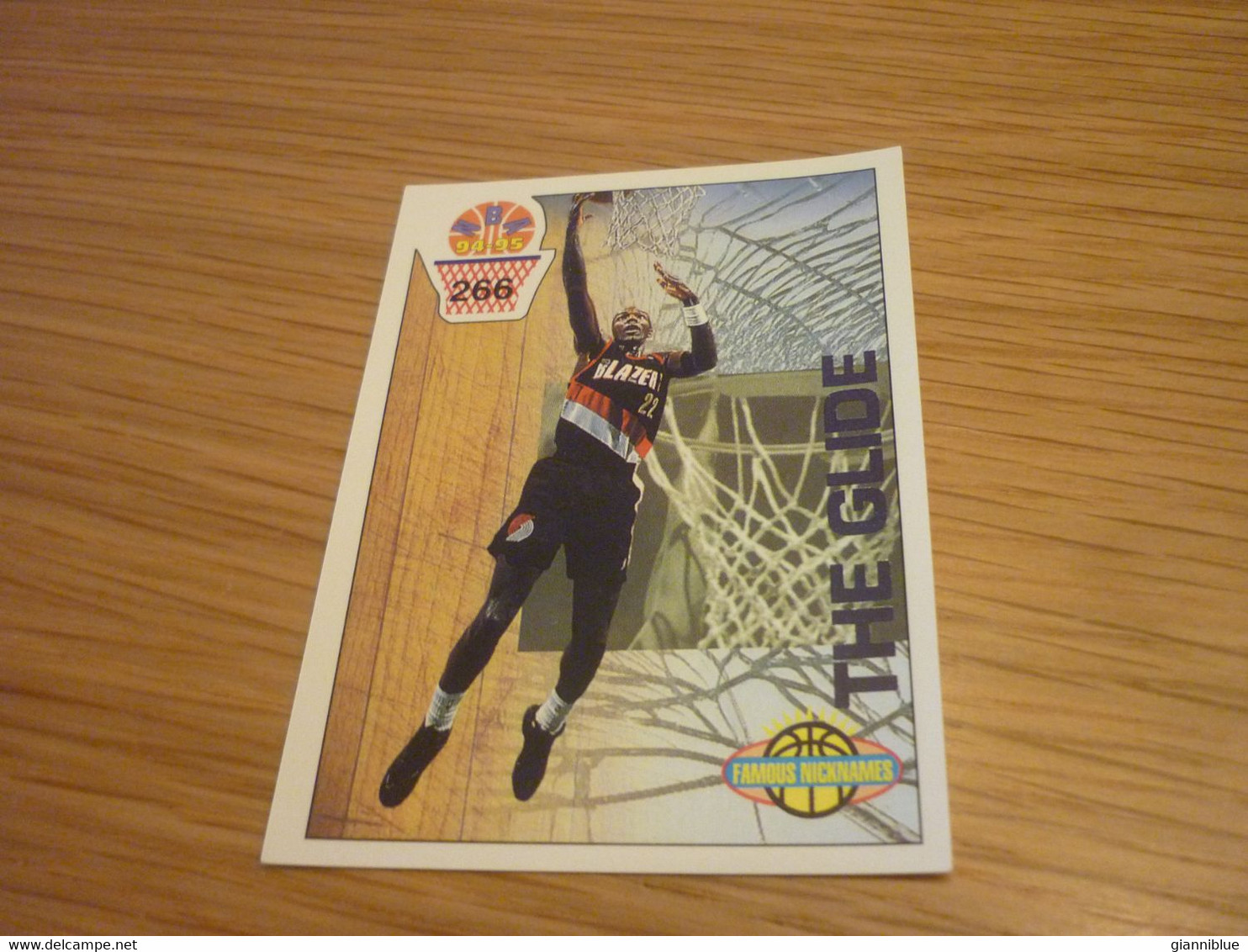 Clyde Drexler Portland Trail Blazers NBA Basket 94-95 Rare Greek Edition No Panini Basketball Unstuck Sticker #266 - 1990-1999