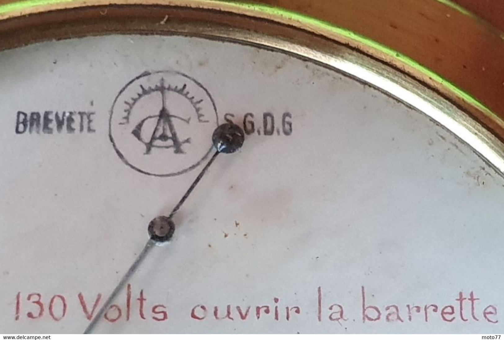 Ancien APPAREIL ÉLECTRIQUE WATTMÈTRE de 0 à 65 watts - Bois Laiton Métal Fil coton - vers 1900 1920