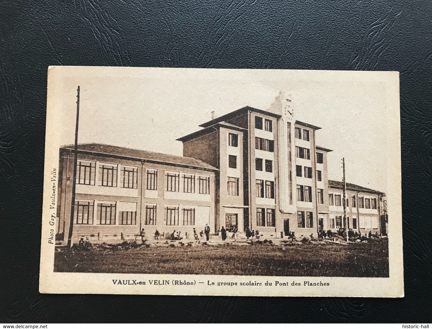 VAULX EN VELIN Le Groupe Scolaire Du Pont Des Planches - Vaux-en-Velin