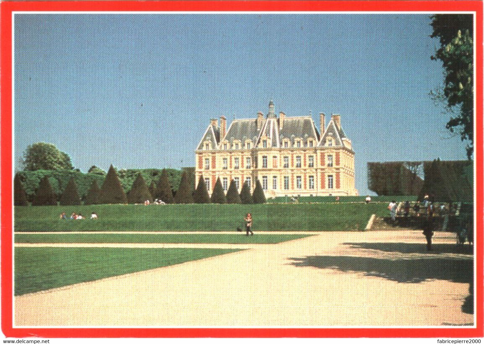 CPM 92 (Hauts-de-Seine) Sceaux - Le Château TBE éd. De La Boissière, Photo Serge Gloaguen - Sceaux