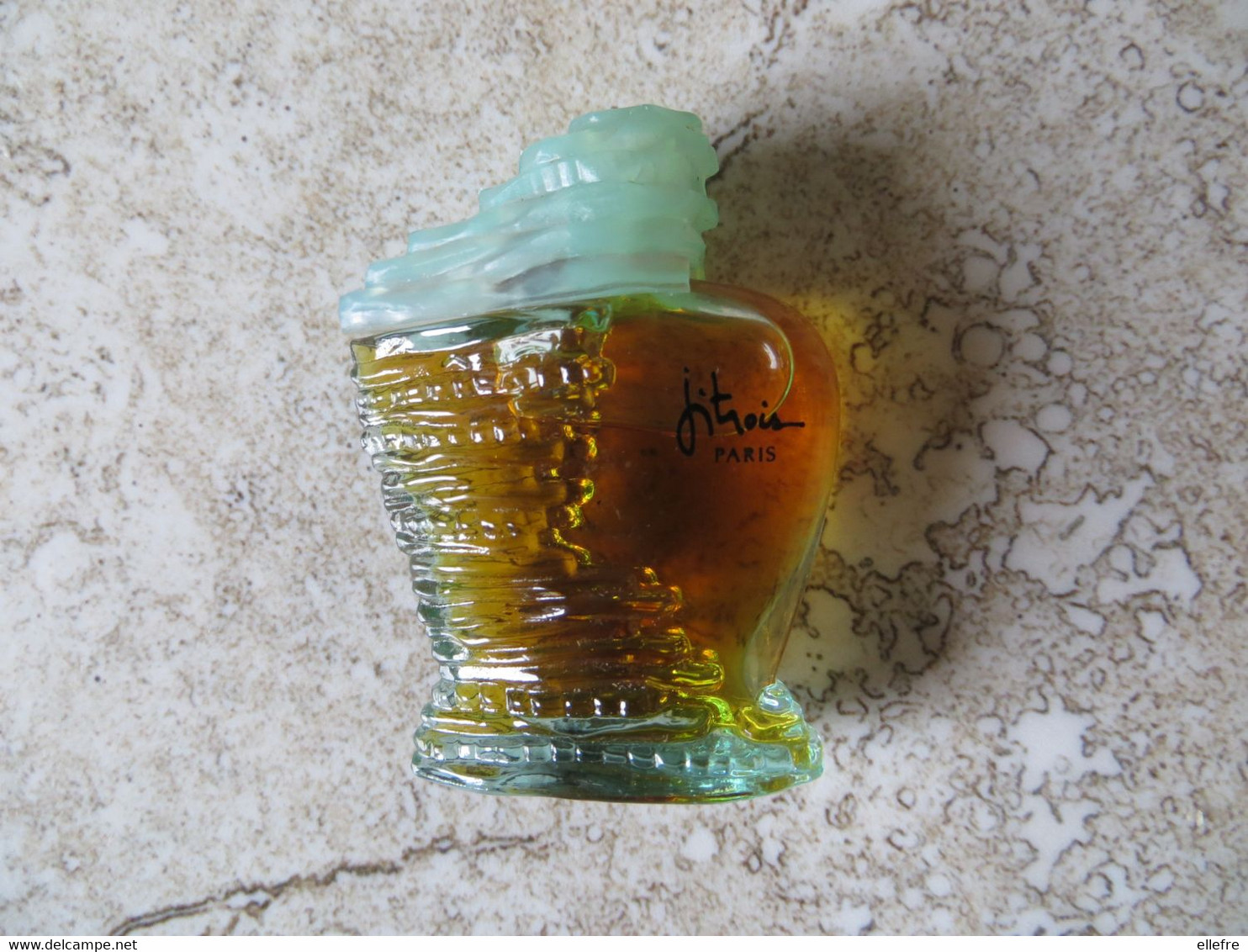 Parfum Eau De Toilette - Flacon Miniature EAU DE TOILETTE FITROIS PARIS - Remplie 5 Cm Hauteur / 4 Cm - Miniatures Femmes (sans Boite)