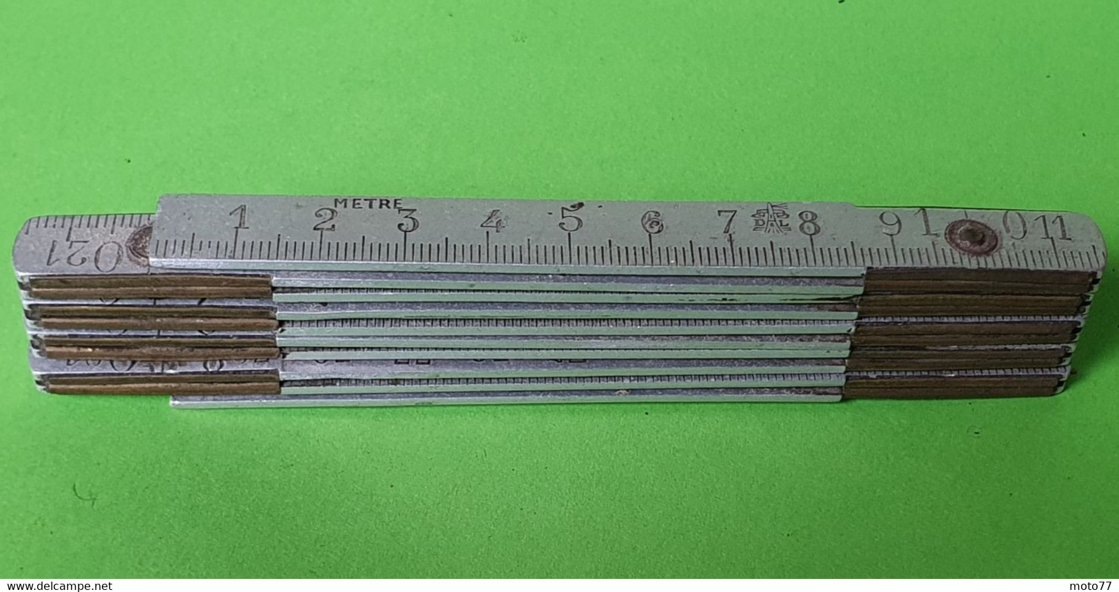 Ancien petit MÈTRE DÉPLIANT - DAL - Aluminium Laiton et axes acier - "laissé dans son jus" - - Vers 1940 1950
