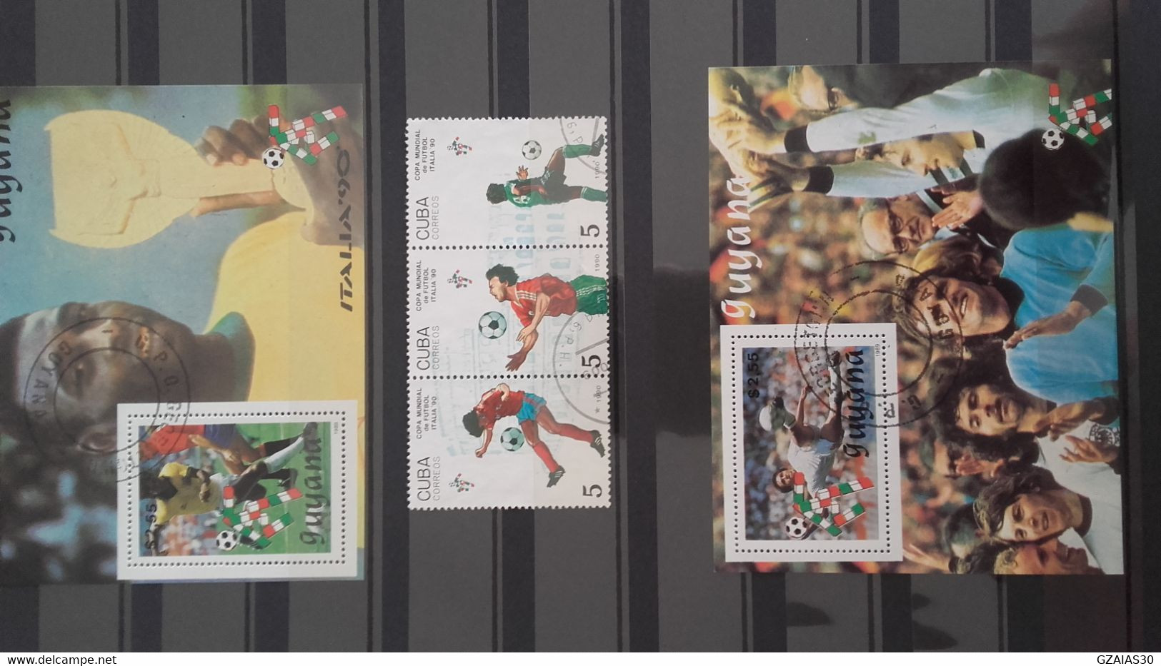 monde lot de 1000 timbres sur le thème du football