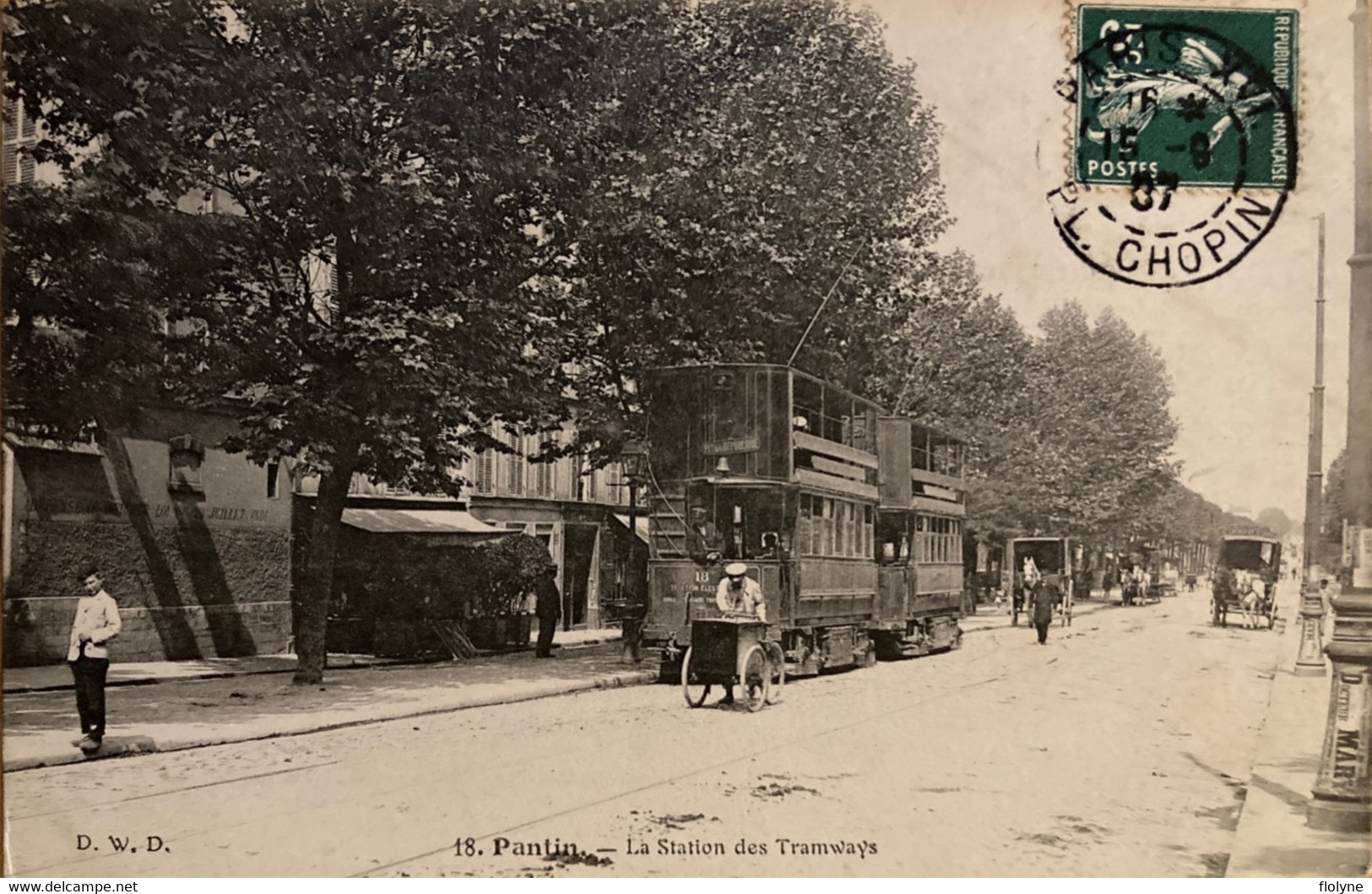 Pantin - La Station Des Tramways Tram - Triporteur - Pantin