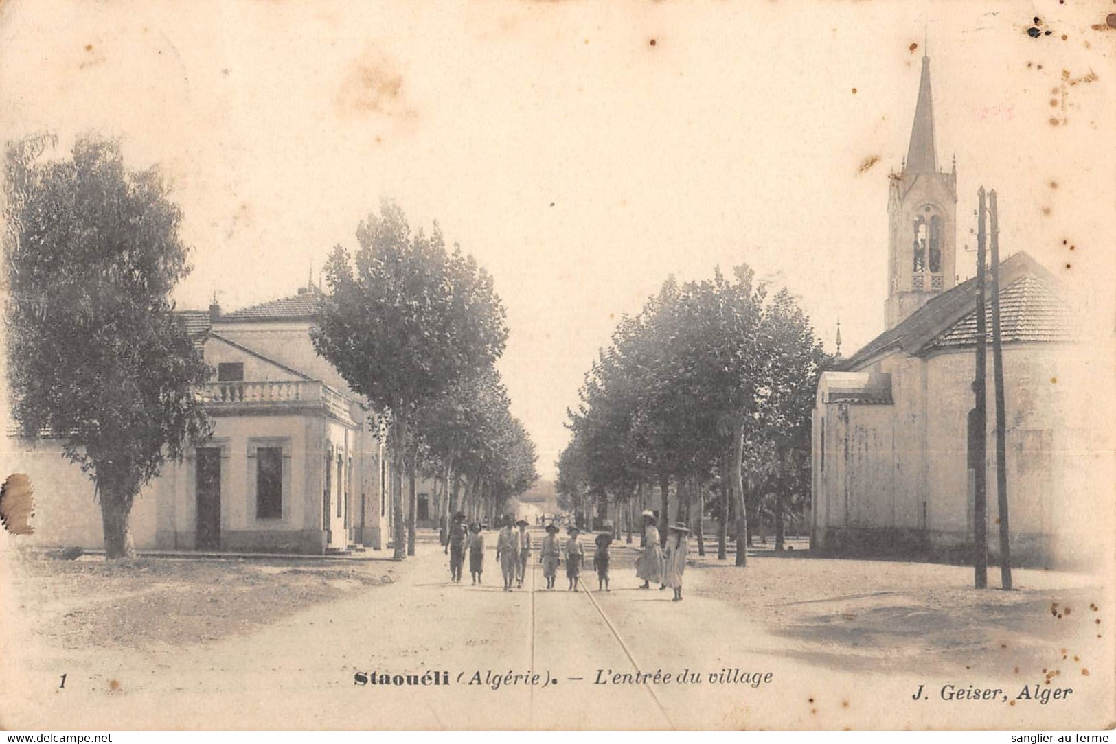 CPA ALGERIE STAOUELI L'ENTREE DU VILLAGE - Sonstige & Ohne Zuordnung