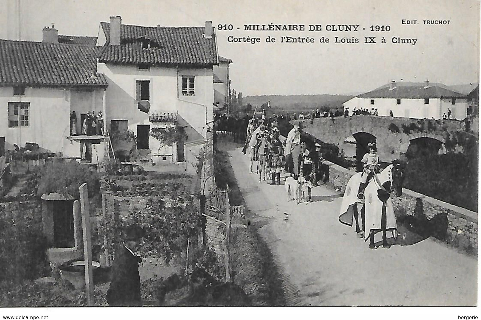 D/07        71      Cluny               Millenaire De 1910             Cortége De L'entrée De Louis IX - Cluny