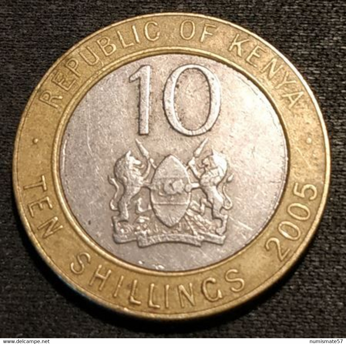 KENYA - 10 SHILLING 2005 ( Non Magnétique - No Magnetic ) - KM 35.1 - MZEE JOMO KENYATTA - Kenya