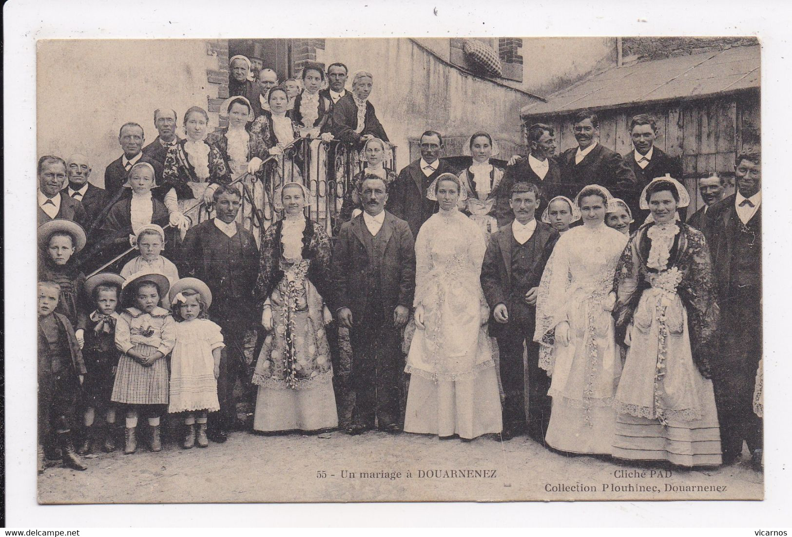 CP 29 DOUARNENEZ Un Mariage (de Louise Evrard) - Douarnenez