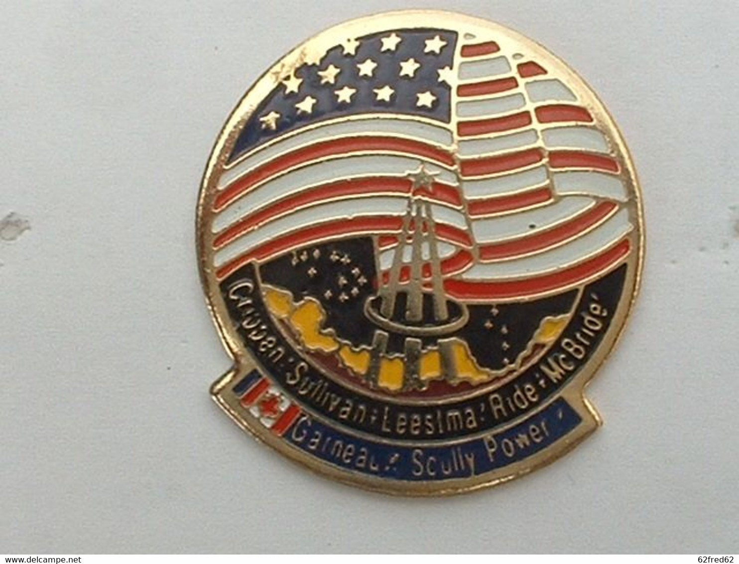 Pin's NAVETTE AMERICAINE - SIGNE S13 - Space