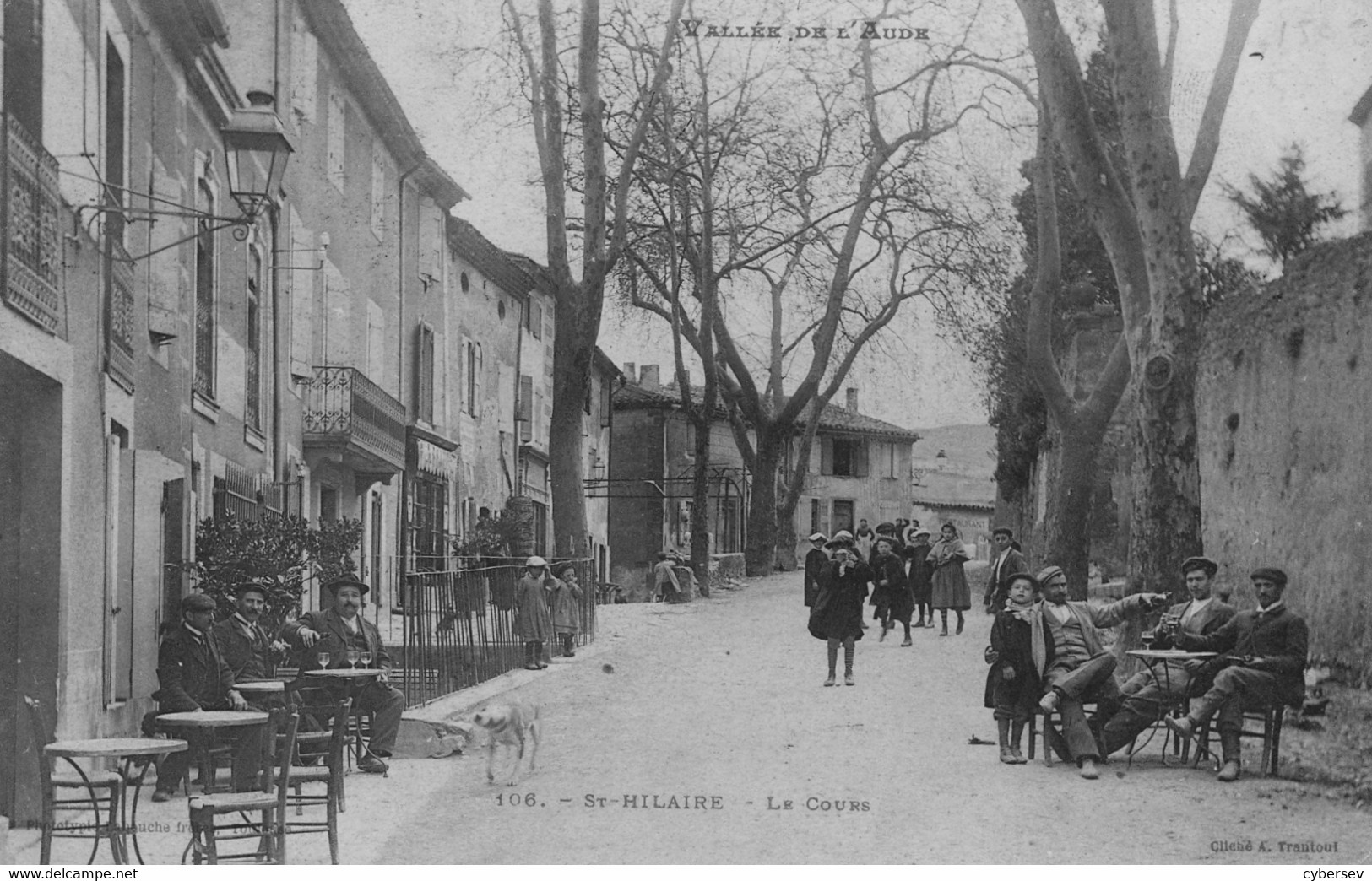 SAINT-HILAIRE - Le Cours - Café, Clients En Terrasse - RARE - Saint Hilaire