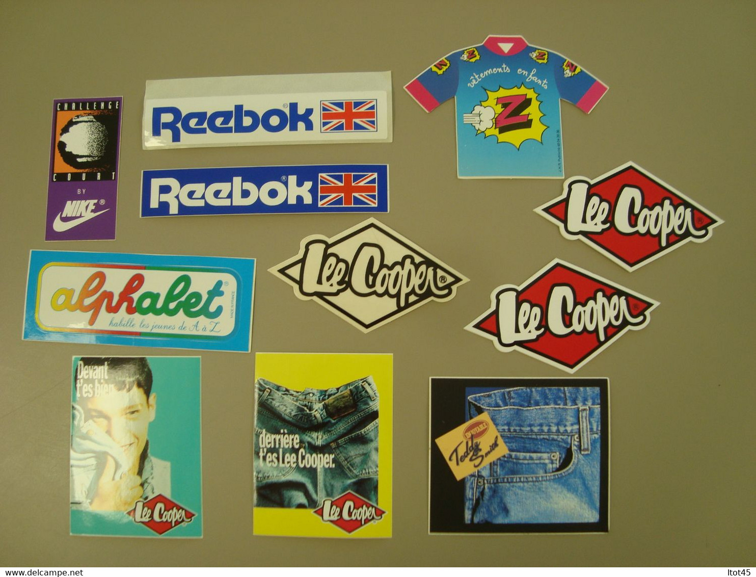 LOT DE 11 AUTOCOLLANTS LEE COOPER REEBOK NIKE ALPHABET Z TEDDY SMITH - Stickers