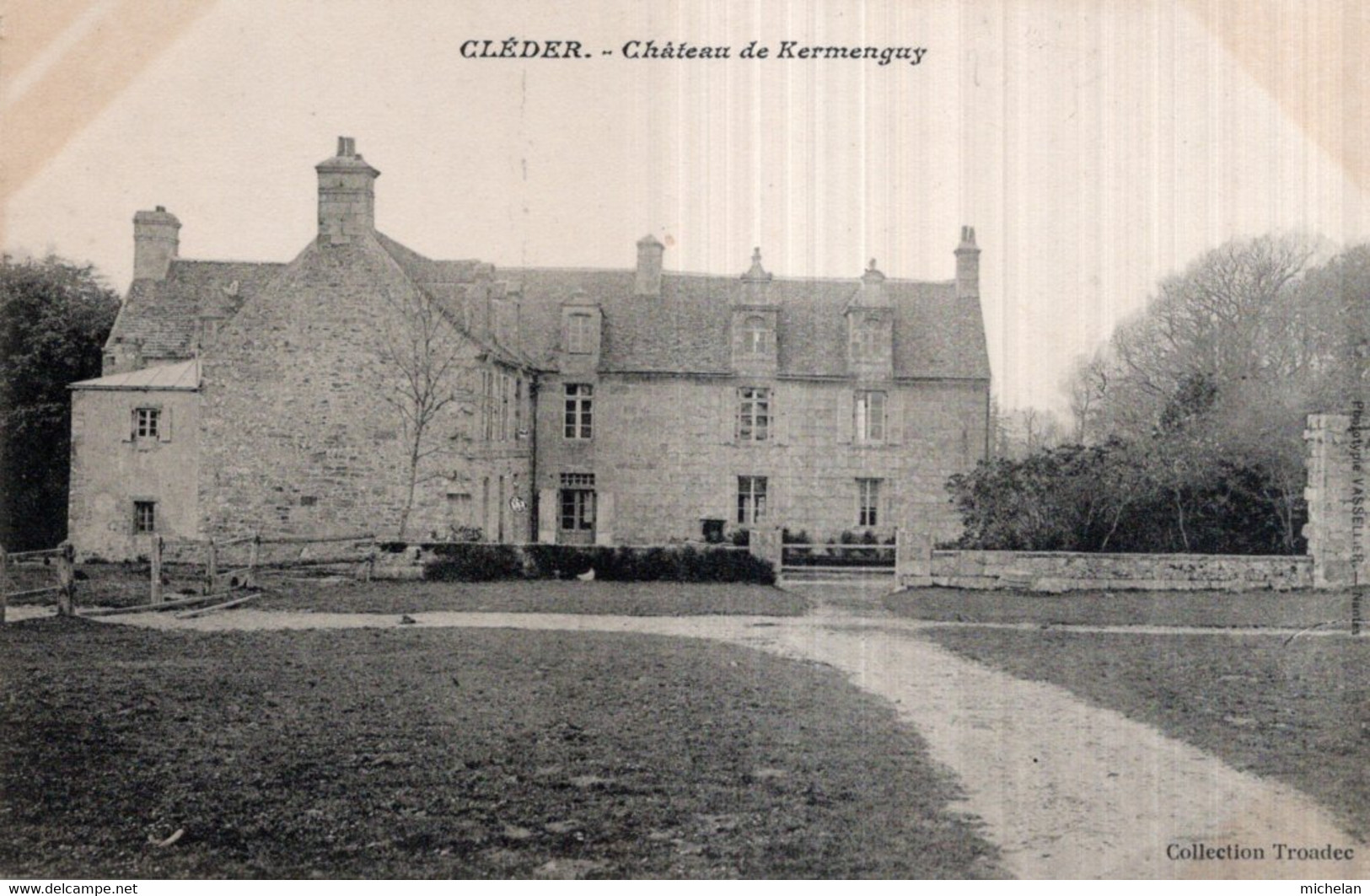 CPA   29  CLEDER---CHATEAU DE KERMENGUY - Cléder