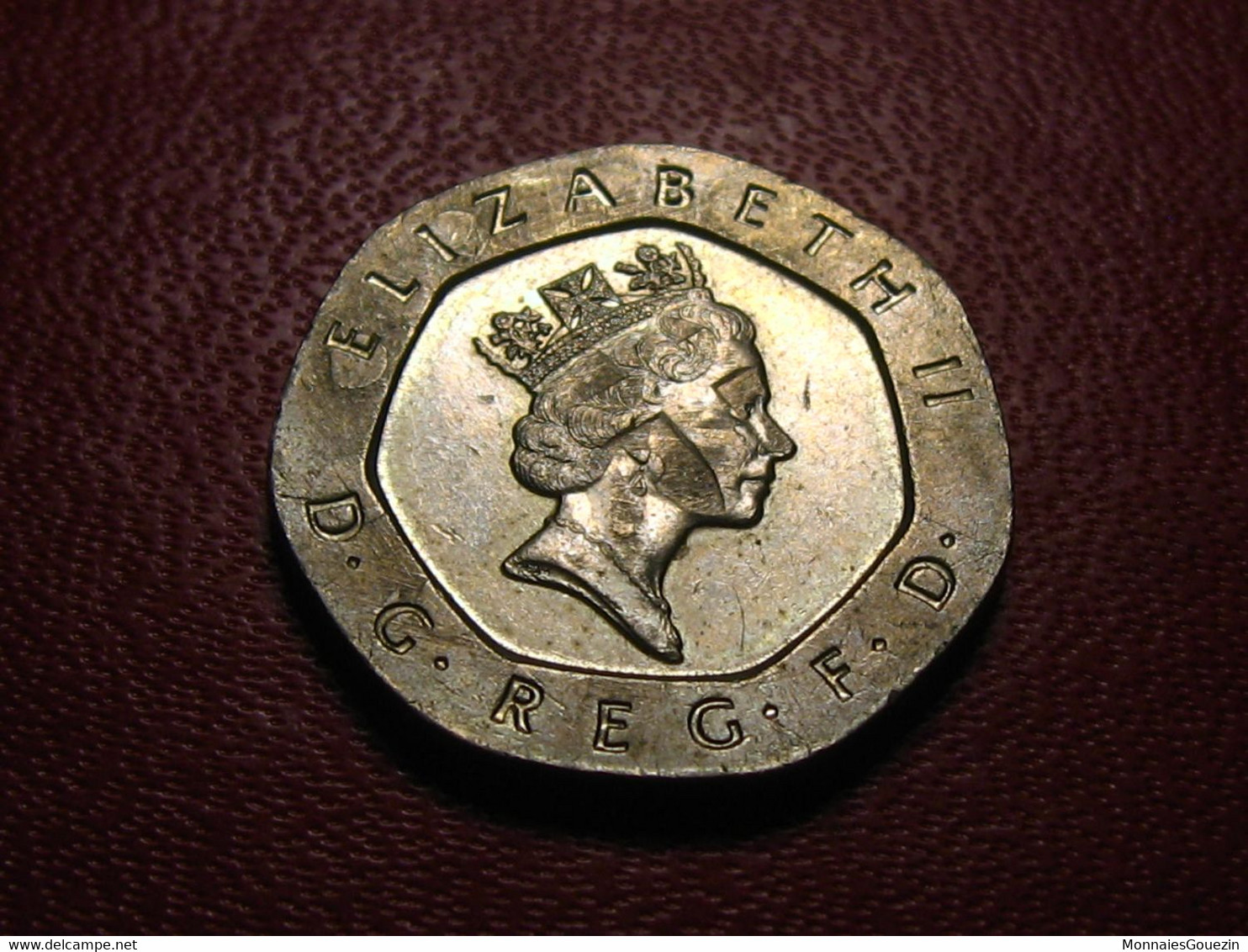 Grande-Bretagne - UK - 20 Pence 1993 Fauté Sur L'avers, Croix Sur Visage 8185 - 20 Pence