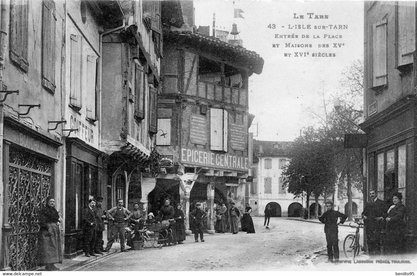 CPA De L'ISLE Sur TARN - Entrée De La Place. - Lisle Sur Tarn