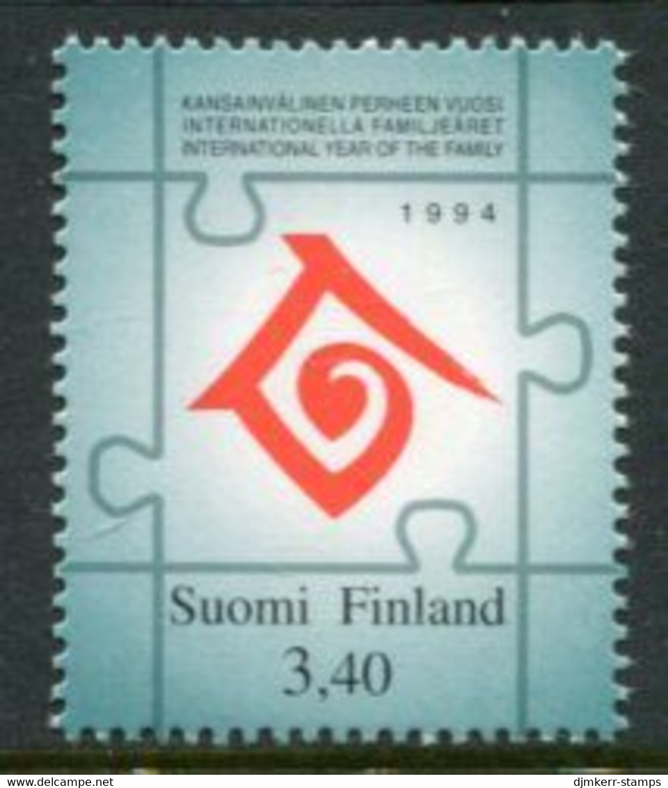 FINLAND 1994 Year Of The Family MNH / **.  Michel 1268 - Unused Stamps