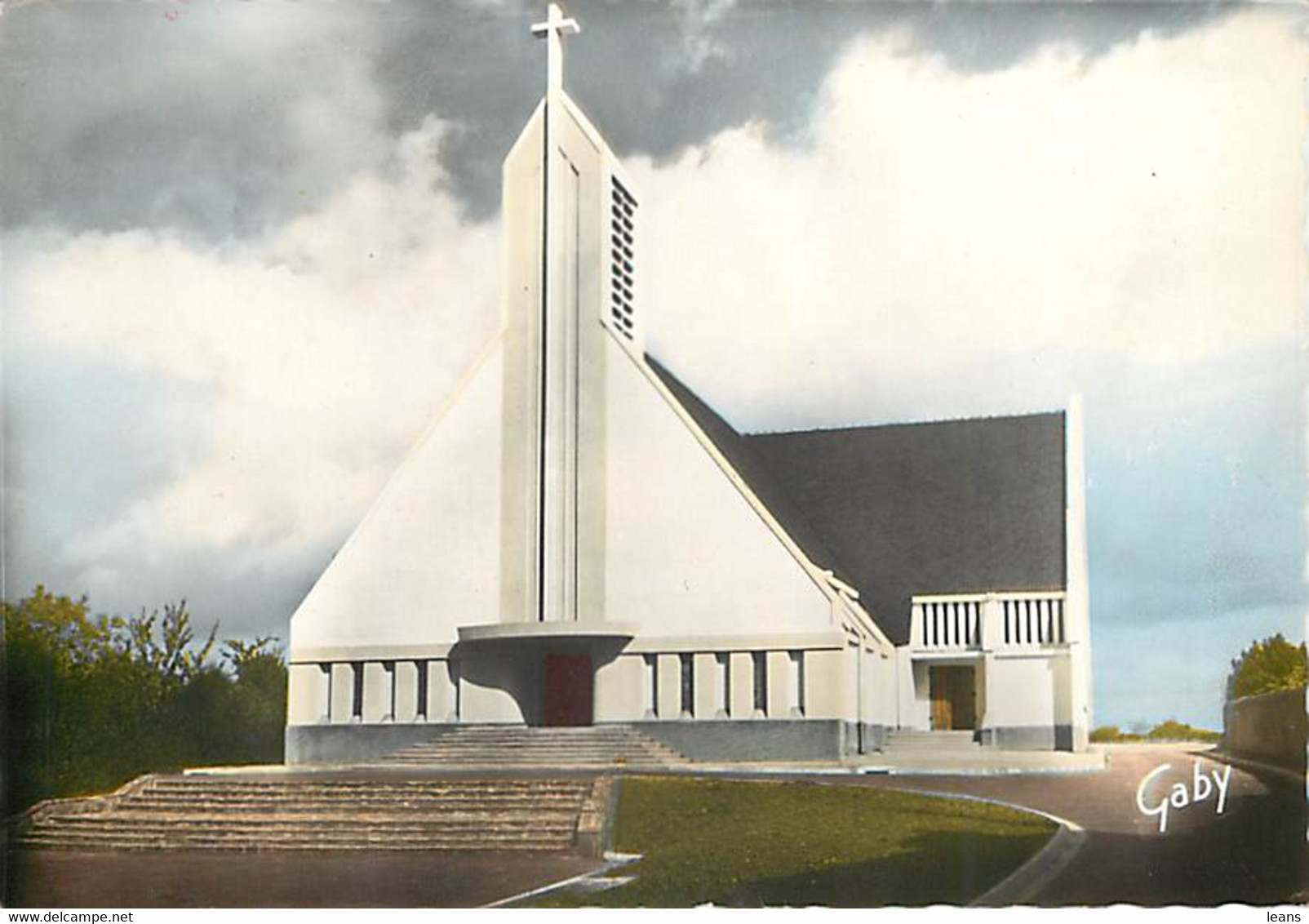 BOUAYE - Nouvelle église - Bouaye