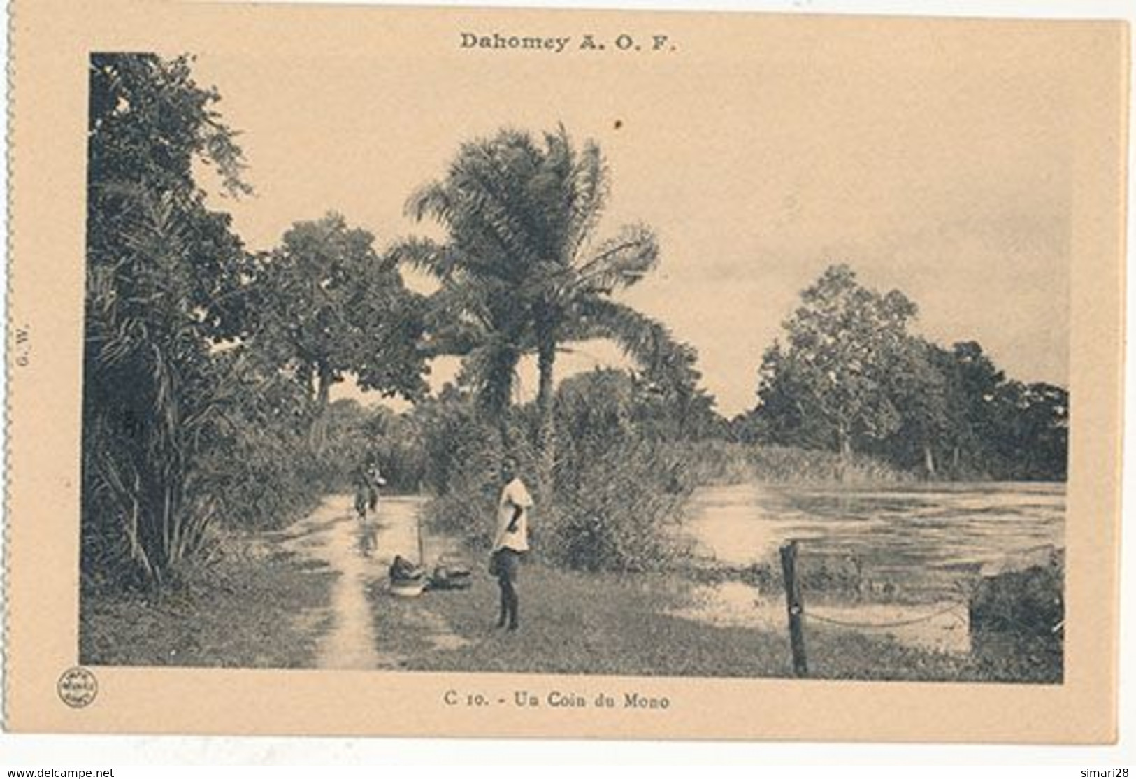 DAHOMEY A O F - N° 10 - UN COIN DU MONO (CP DE CARNET) - Dahomey