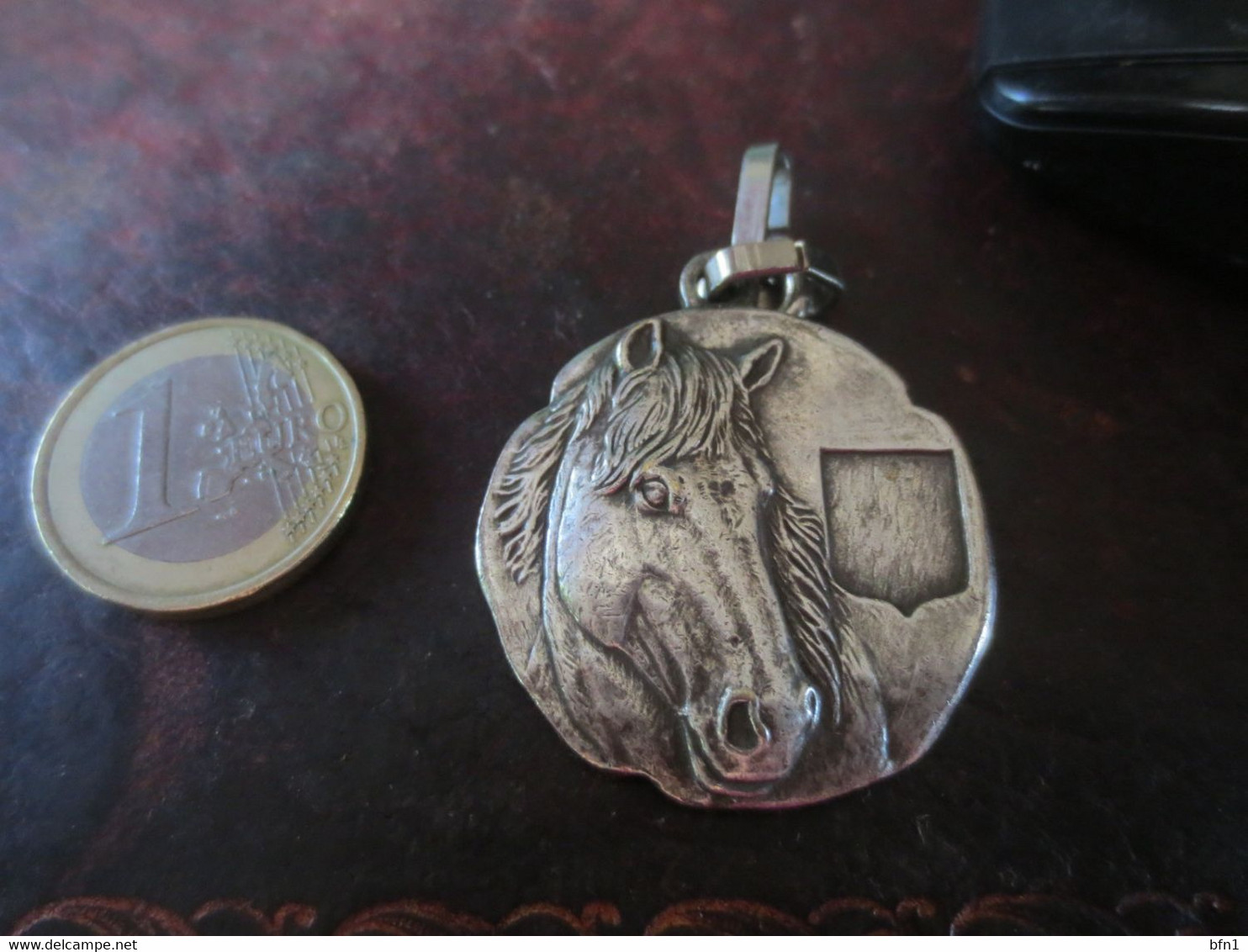 MAGNIFIQUE MEDAILLE CHEVAL Fabrication Presti-france FIA SOUVENIR - Equitation