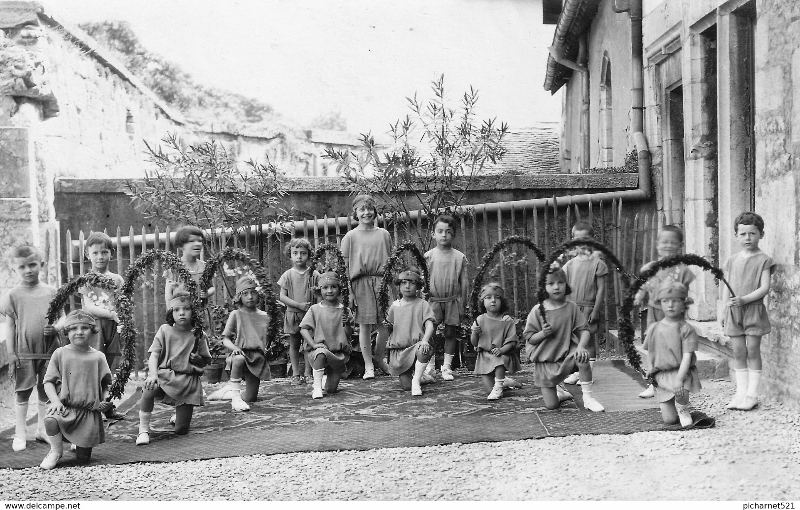 BESANCON - Carte-photo De L'école Maternelle Du Quai Vauban. Année Scolaire 1923. écrite. TB état. 2 Scan. - Besancon