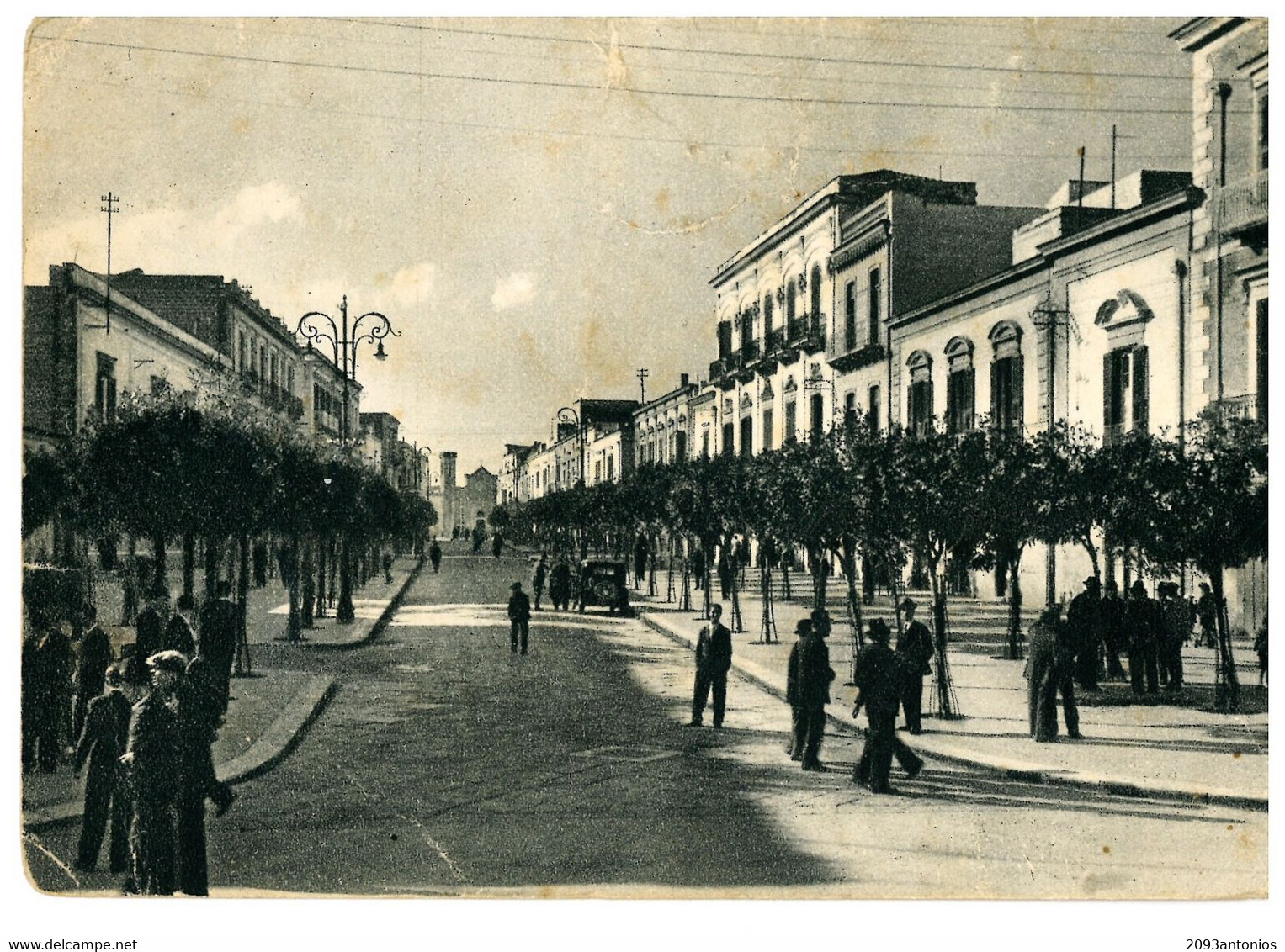 X75) CERIGNOLA FOGGIA CARTOLINA VIAGGIATA  FRANCOBOLLO STACCATO - Cerignola