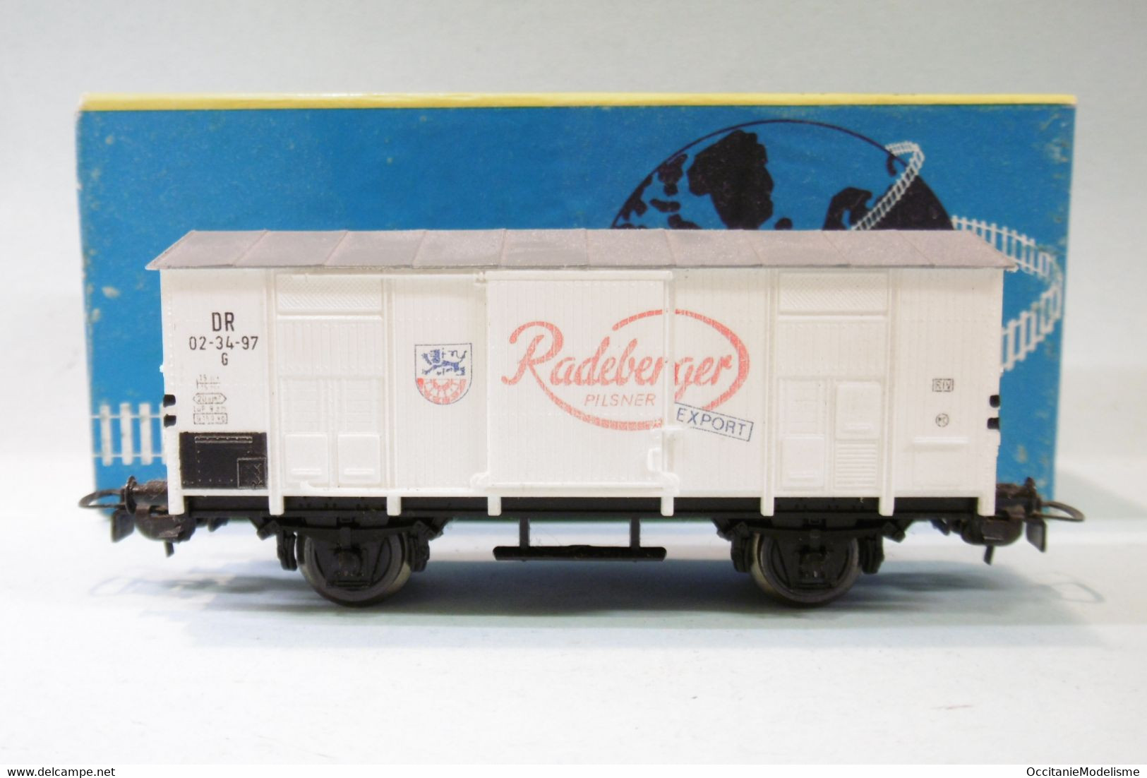 Piko - Wagon COUVERT Radeberger Bière DR Réf. 5/6448-017 BO HO 1/87 - Wagons Marchandises