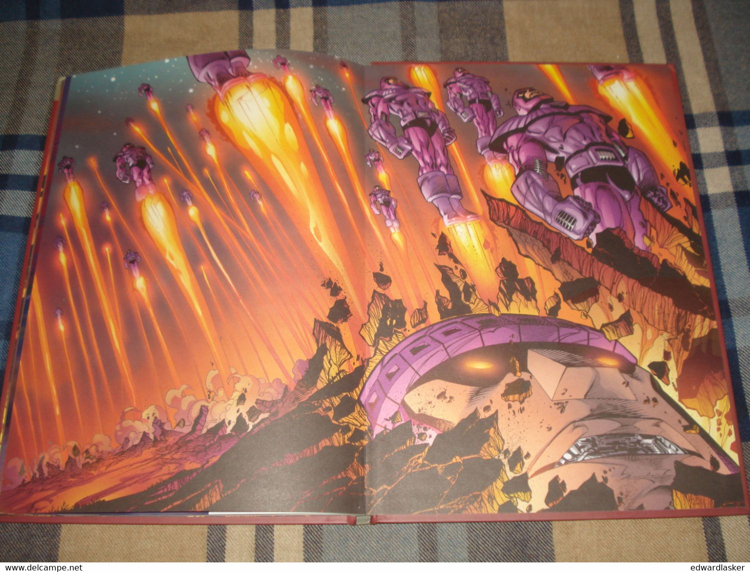 ULTIMATE X-MEN n°4 : Guerre Totale - Marvel Prestige 2003 - Millar & Kubert - Très bon état