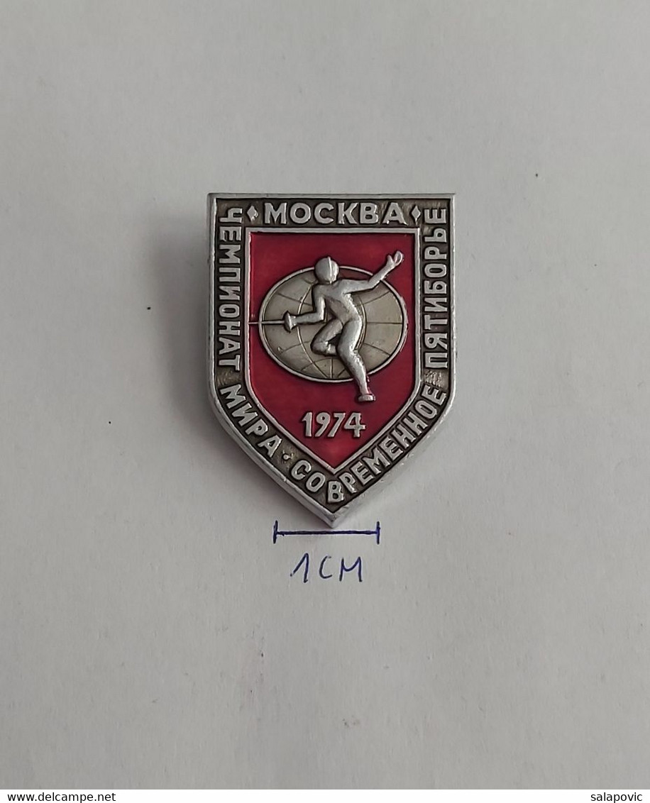FENCING / SWORDSMANSHIP - Moscow 1974. Russia PIN A7/8 - Escrime