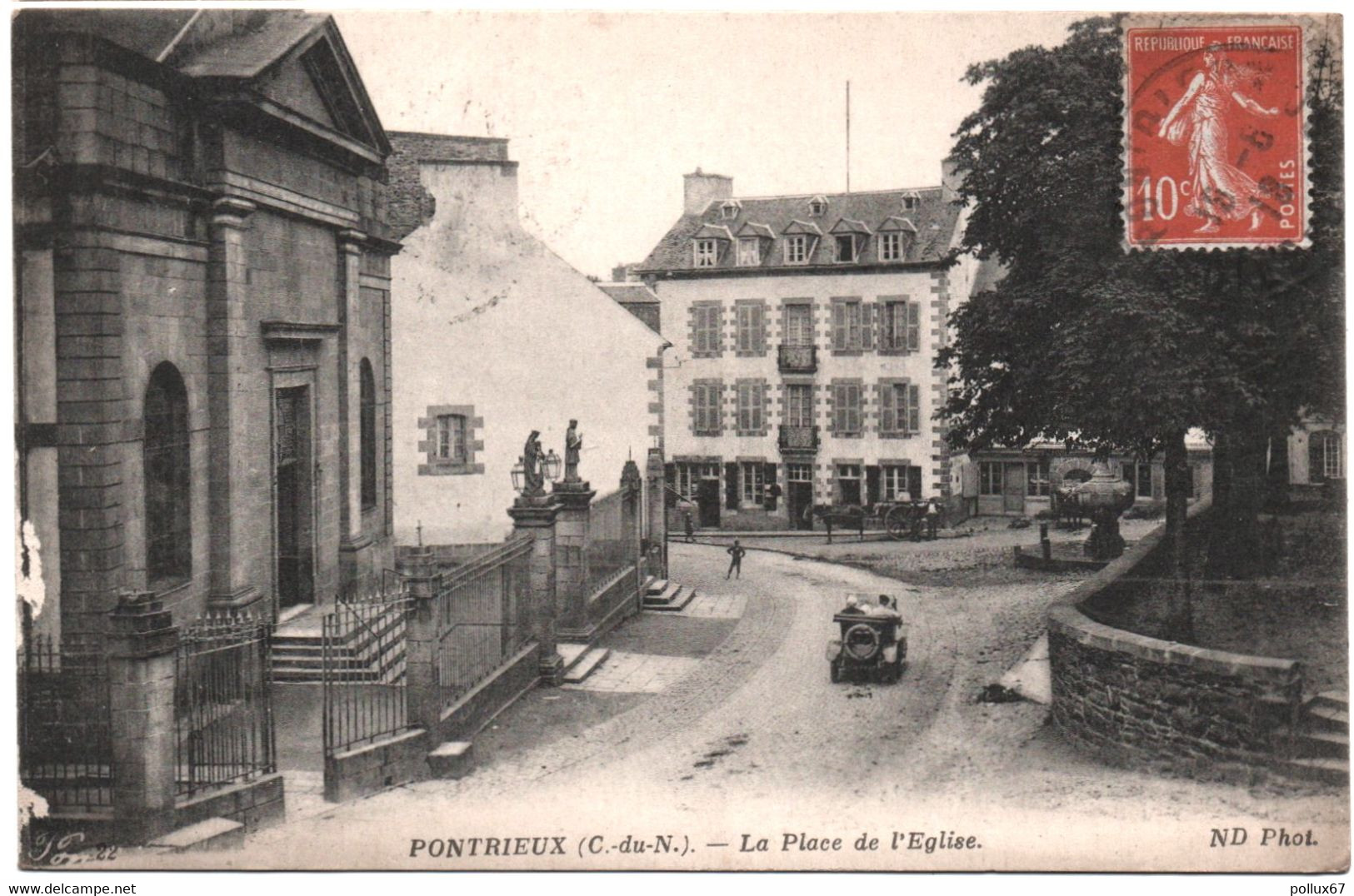 CPA DE PONTRIEUX  (CÔTES D'ARMOR)  LA PLACE DE L'EGLISE - Pontrieux