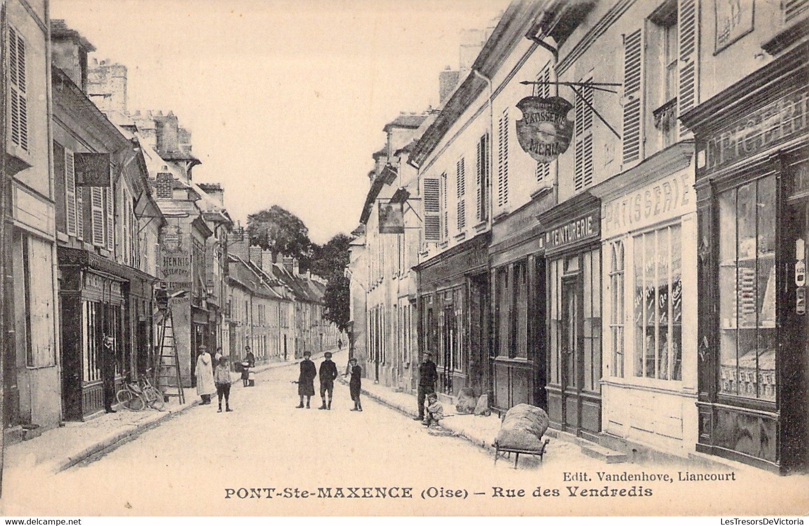 CPA Pont Ste Maxence - Rue Des Vendredis - Animé - Pont Sainte Maxence