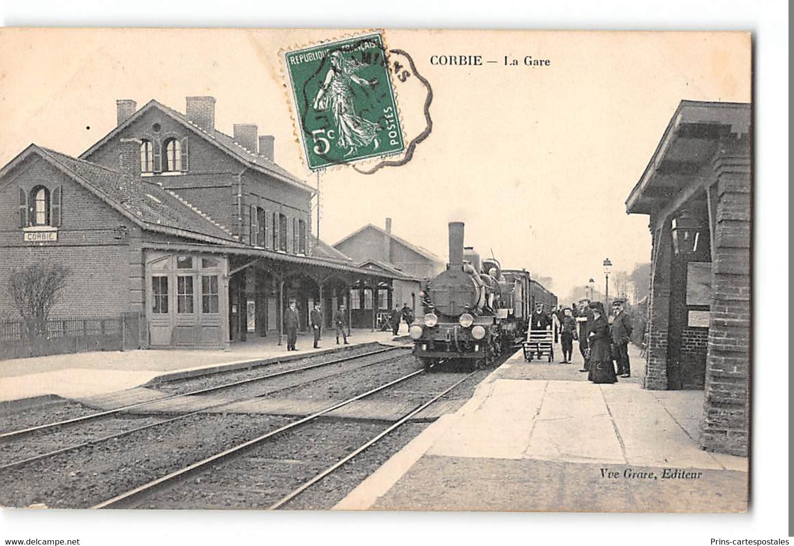 CPA 80 Corbie La Gare Et Le Train - Corbie